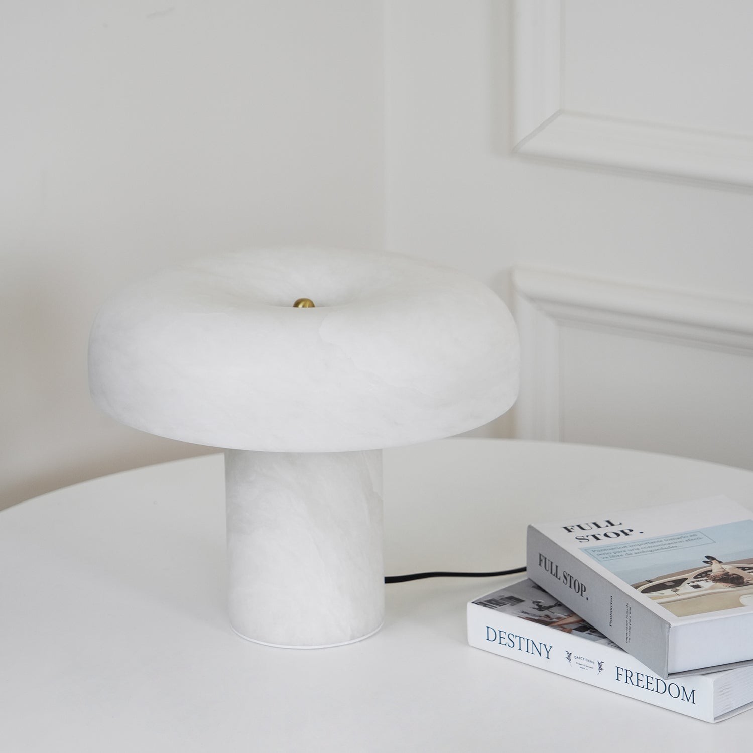 Creative Minimalist Luxury Alabaster Table Lamp For Bedroom K535