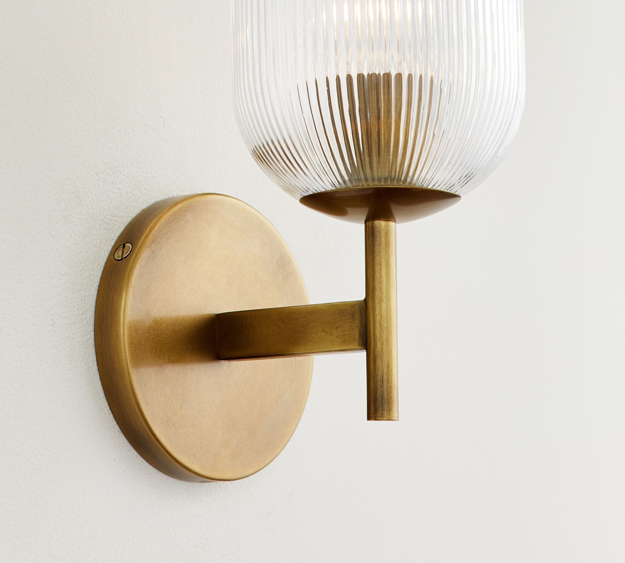 Bravira Ribbed Glass Wall Sconce - Wall Light for Living Room and Hallway K1326