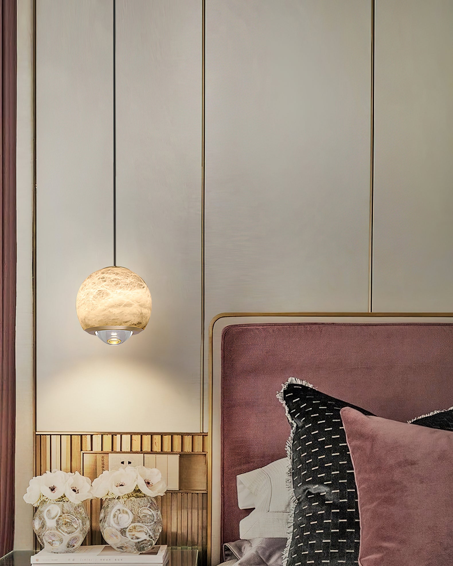 Ferox Alabaster Pendant Light D422