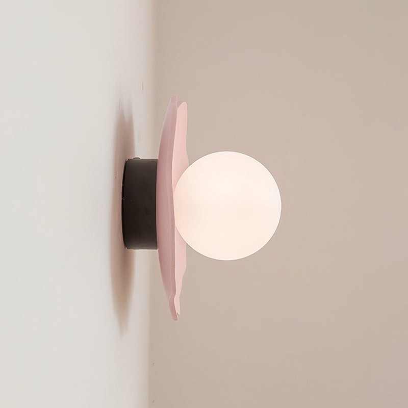 Nordic Flower Shape Wall Lamp K641
