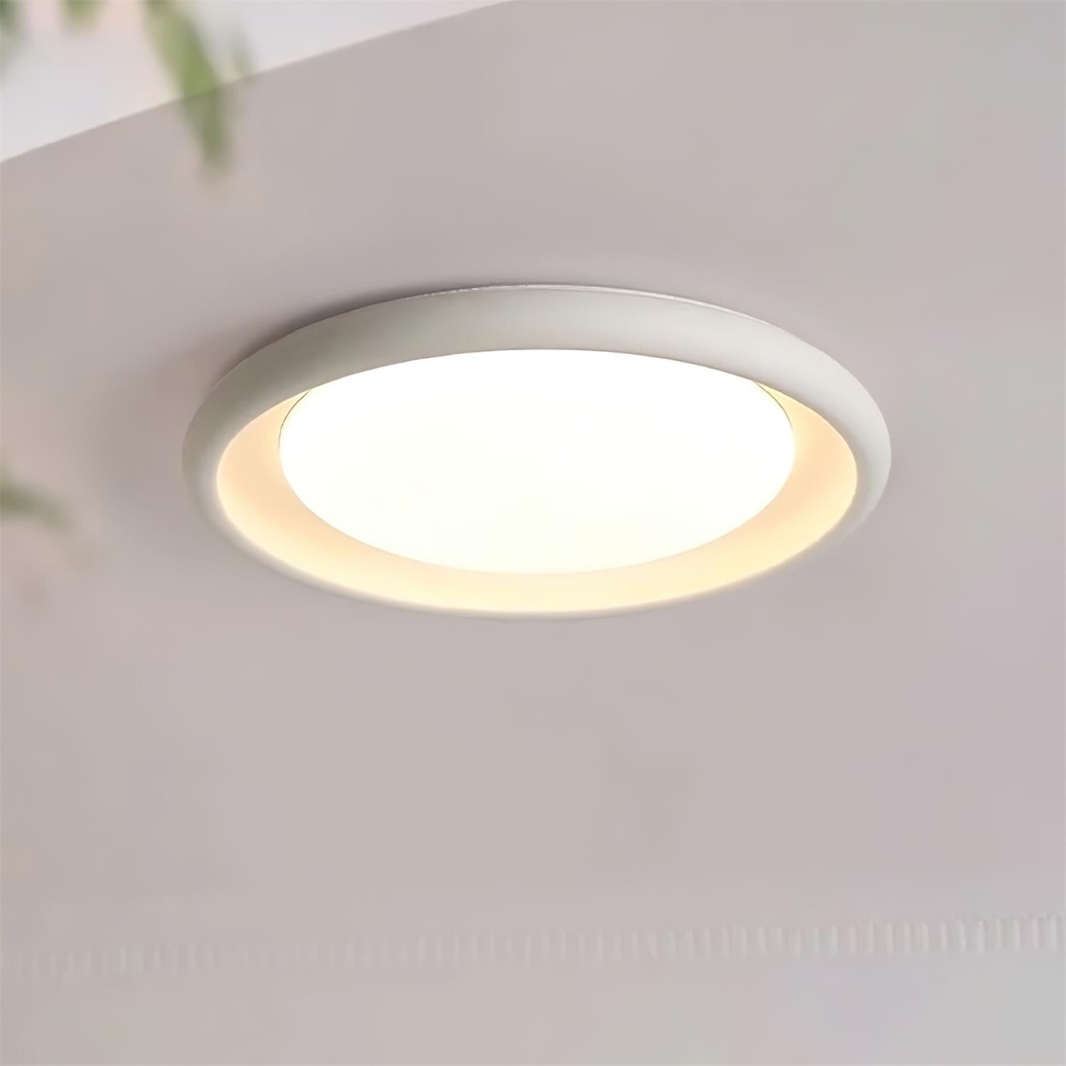 Simple Nordic Style Ceiling Light K550