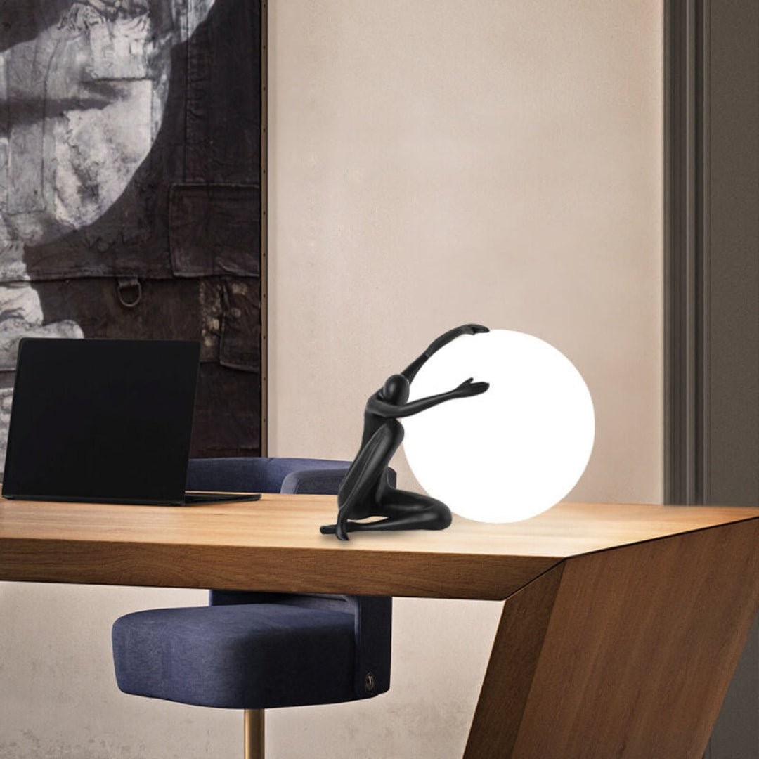 Humanoid Ball Holding Table Lamp K217