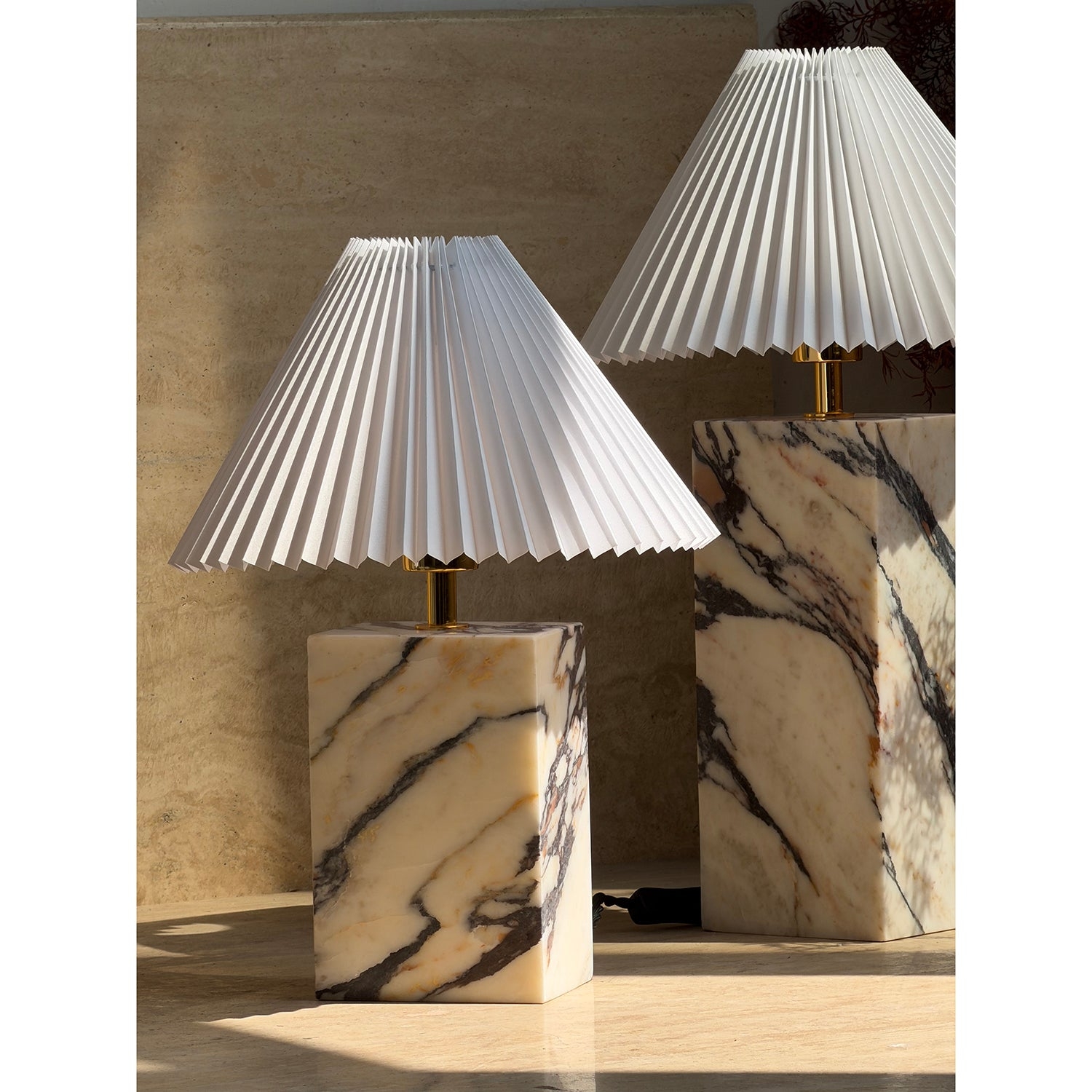Arouca Table Lamp D633