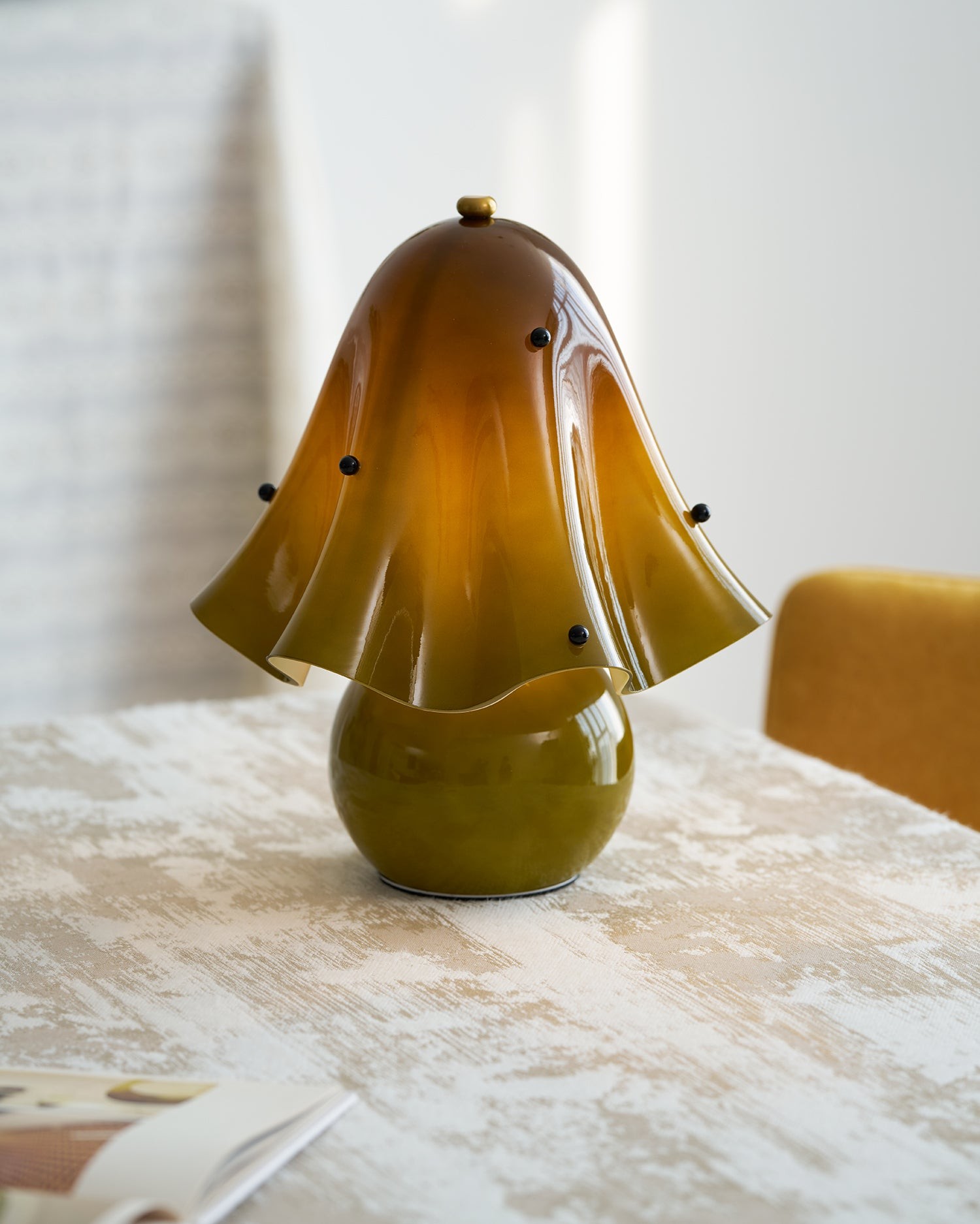 Bellina Bell Flower Table Lamp – Sculptural Glass Vera Style For Side Table Lamp K1135