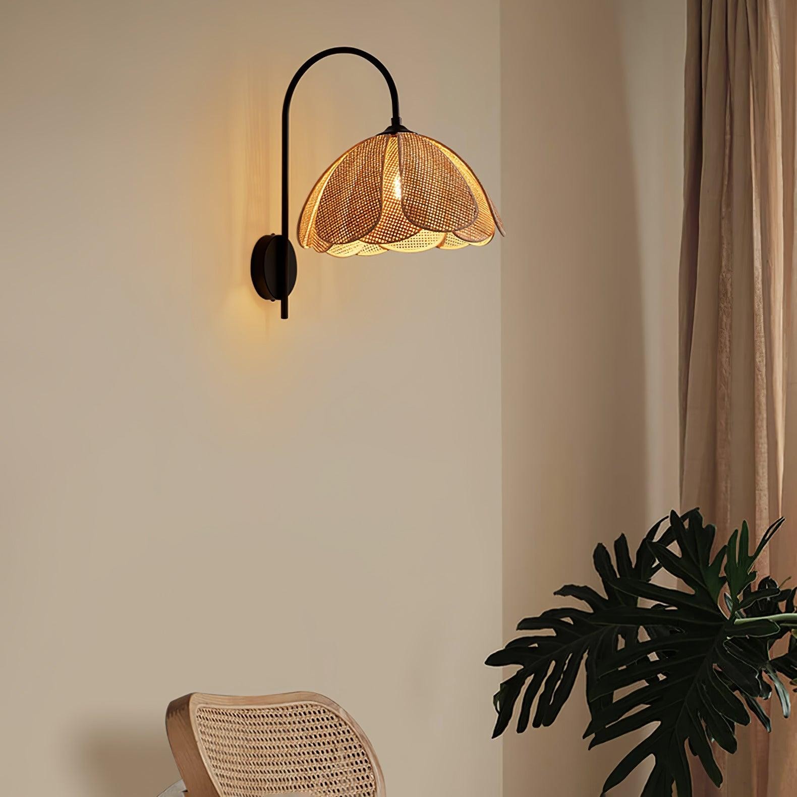 Rattan Petal Wall Lamp K613