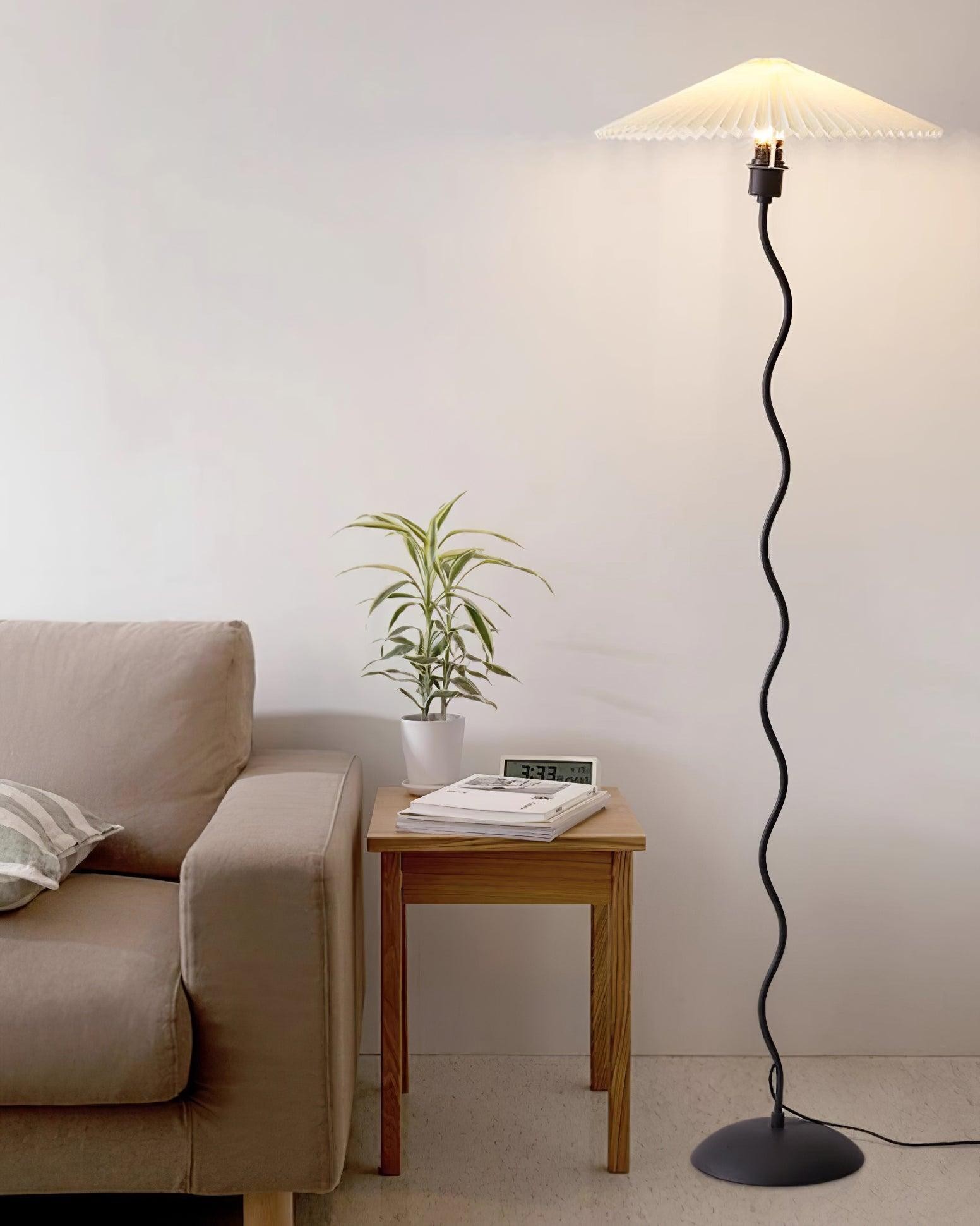 Waveform Exclusive Floor Lamp K672