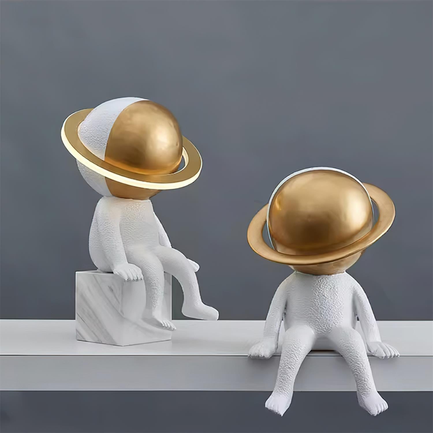 Modern Space Astronaut Resin Table Lamp K245