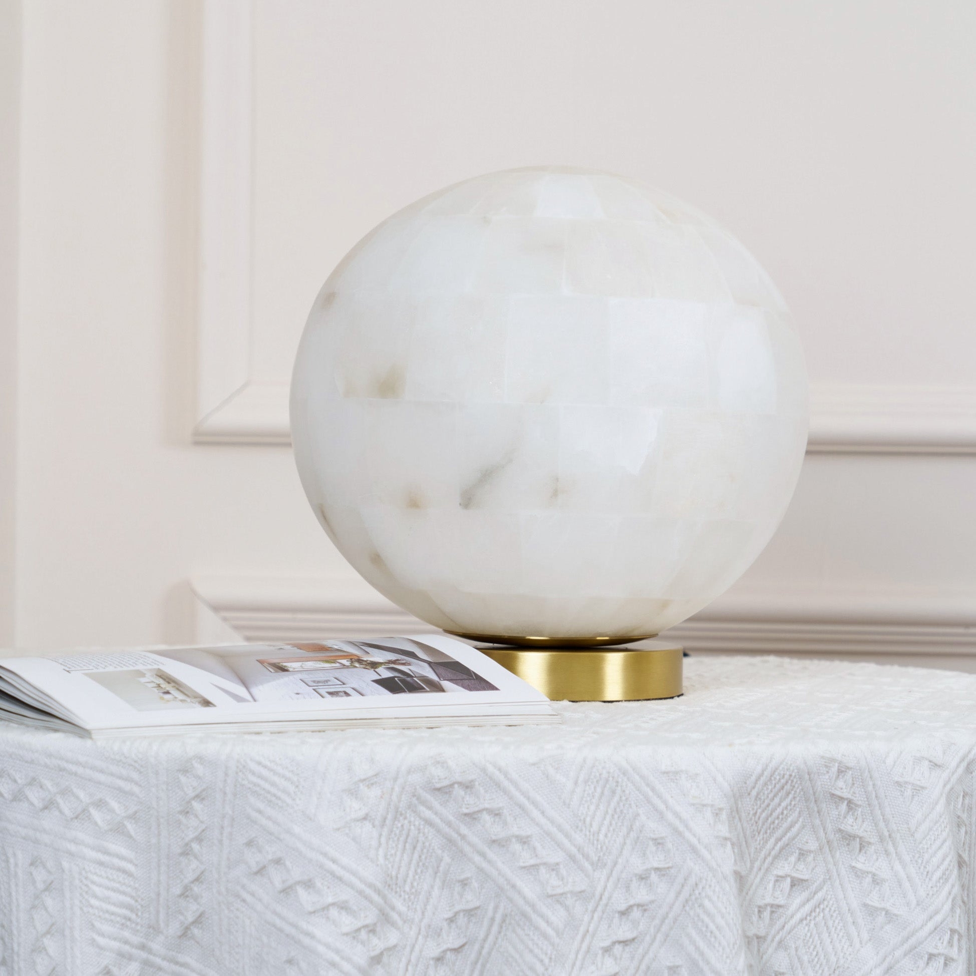 Alabaster Ball Table Lamp D433