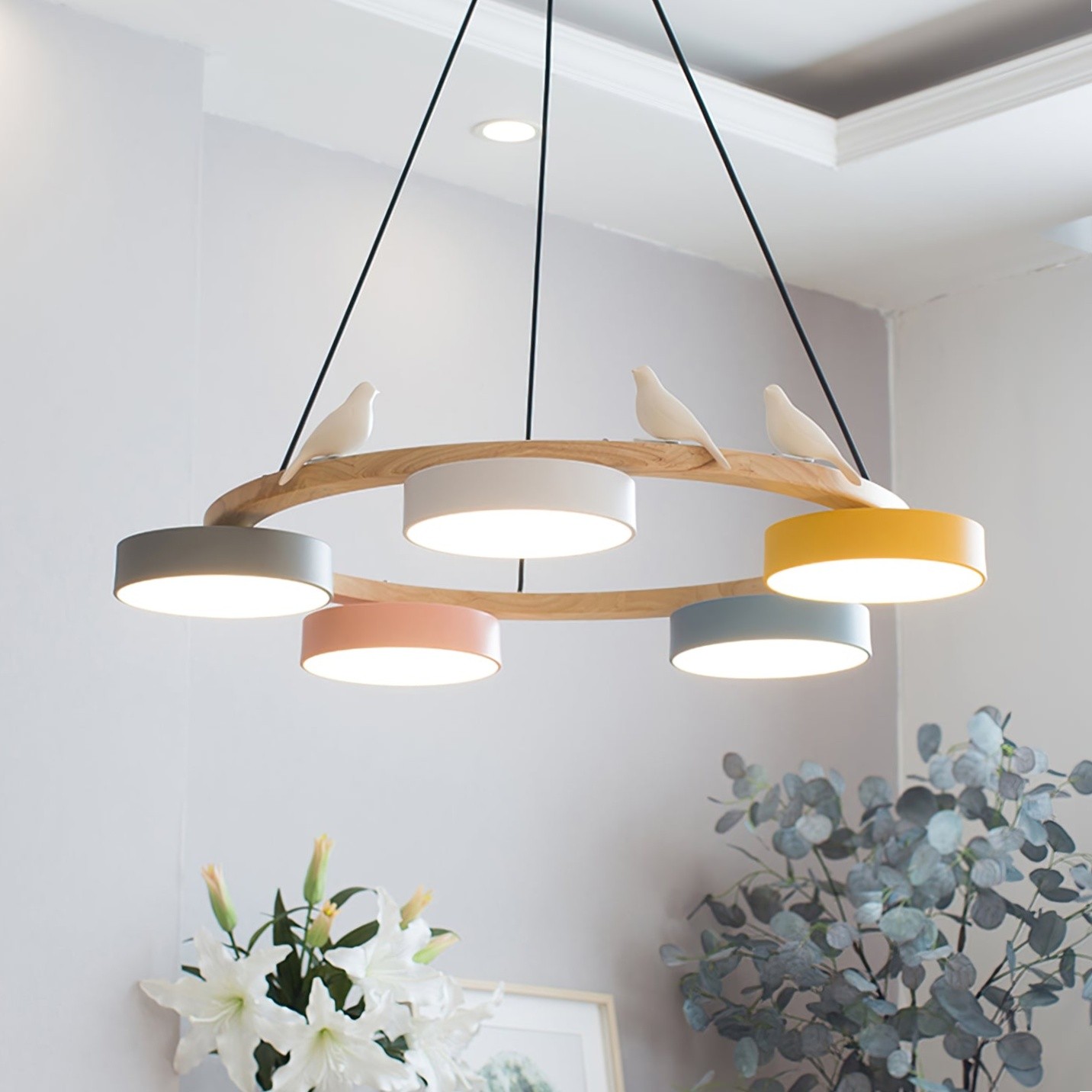Nordic Wooden Bird Creative Round Chandelier K789