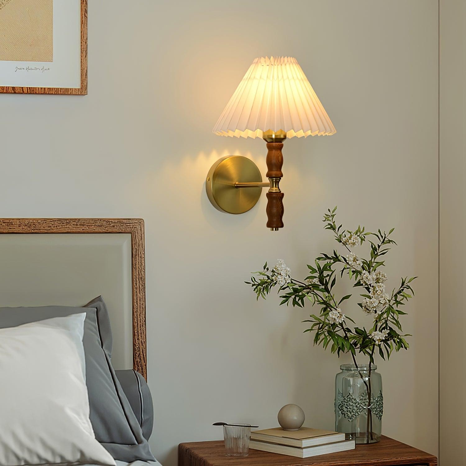 Japanese Retro Walnut Atmosphere Wall Light For Bedroom K602