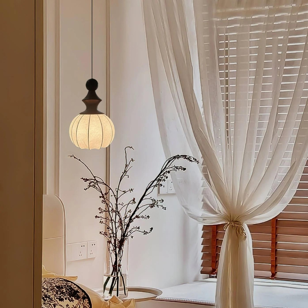 Suspended Clarity Pendant Light D905