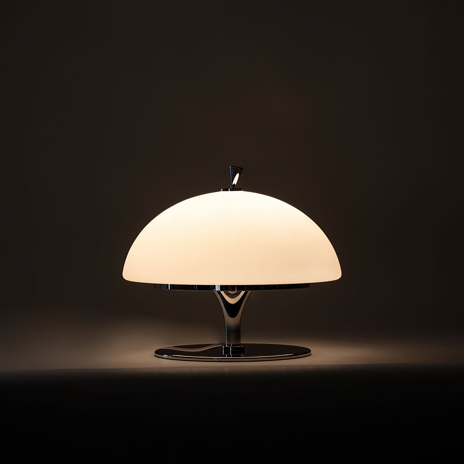 Beret Table Lamp (Built-in Battery) D710