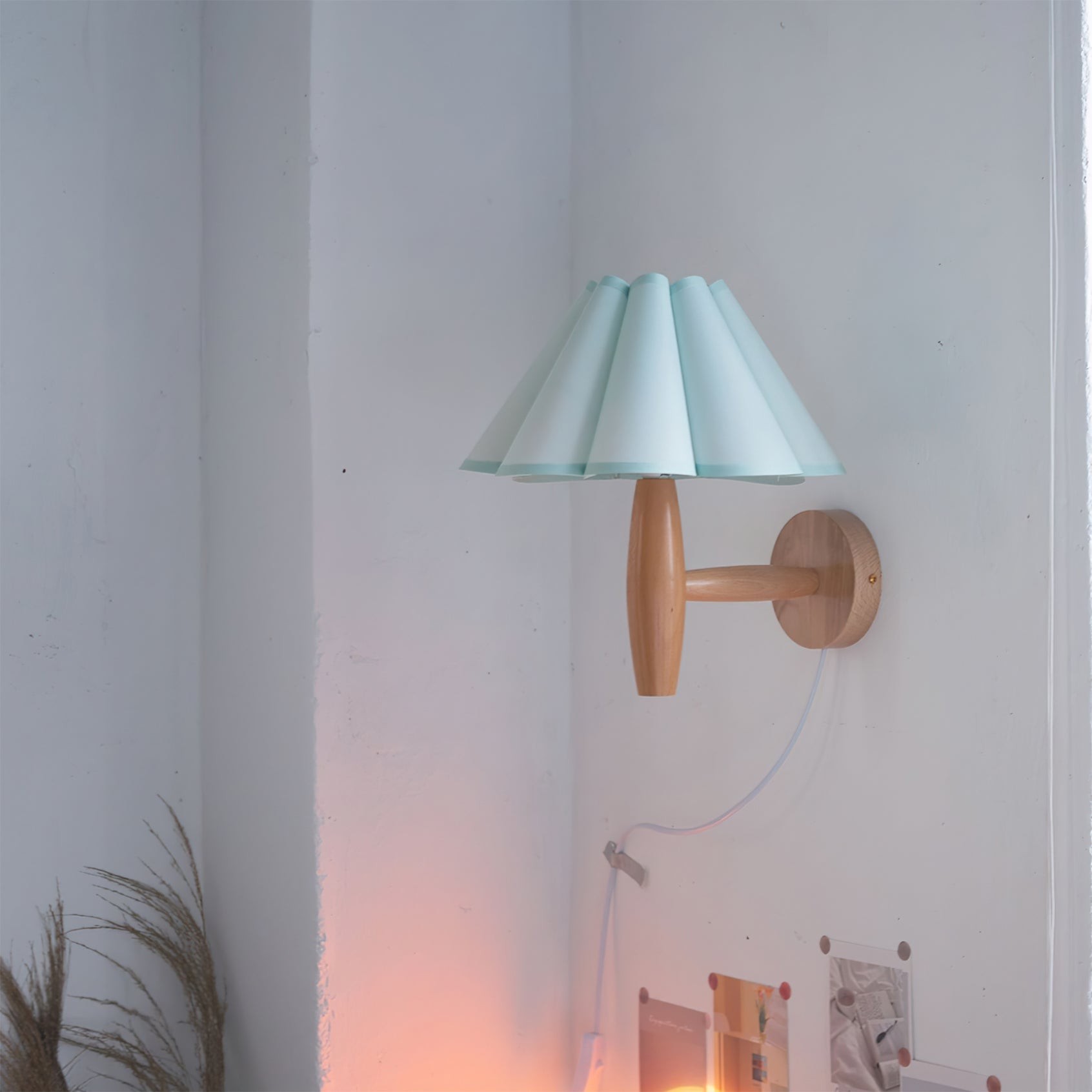 Vintage Fluted Plug In Wall Lamp K1093
