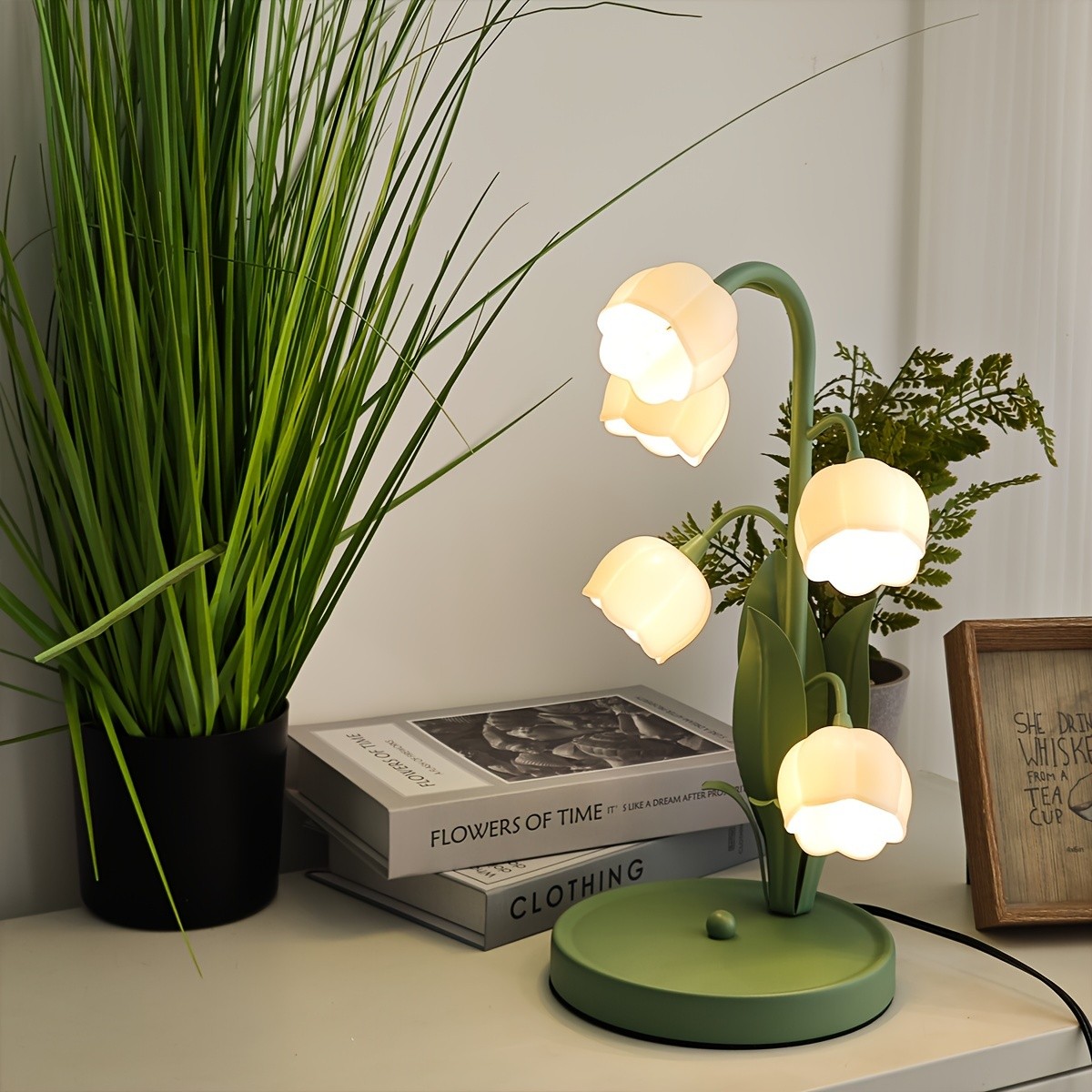 French Style Lily Of The Valley Table Lamp K200