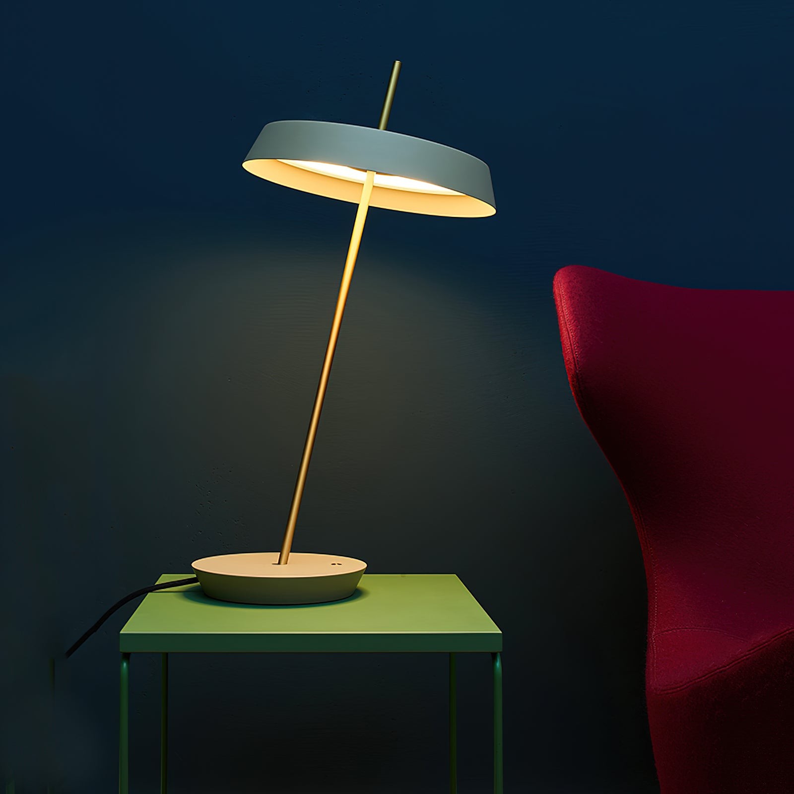 Modern Art Decor Table Lamp For Living Room K604