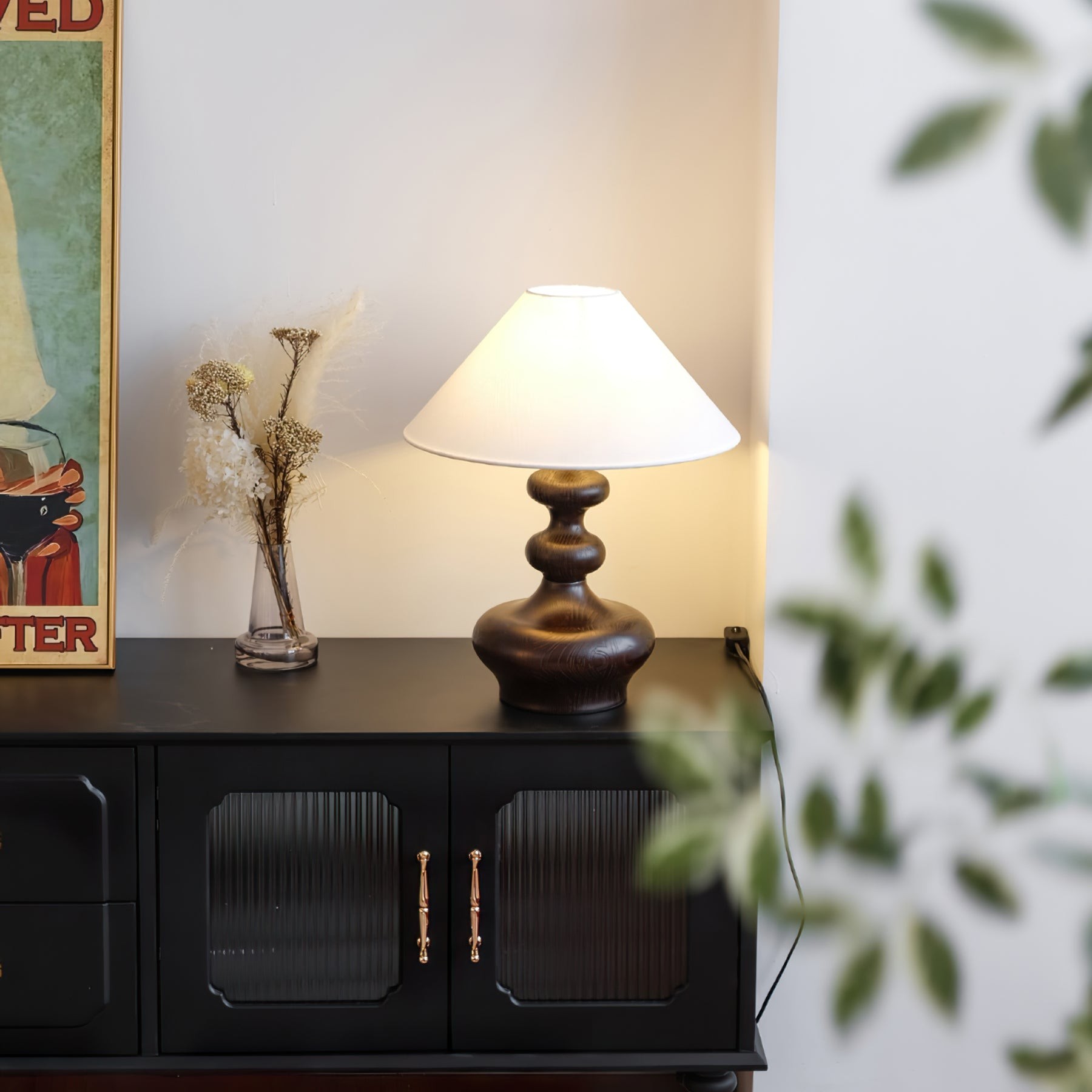 Nordic Retro Solid Wood Table Lamp K340