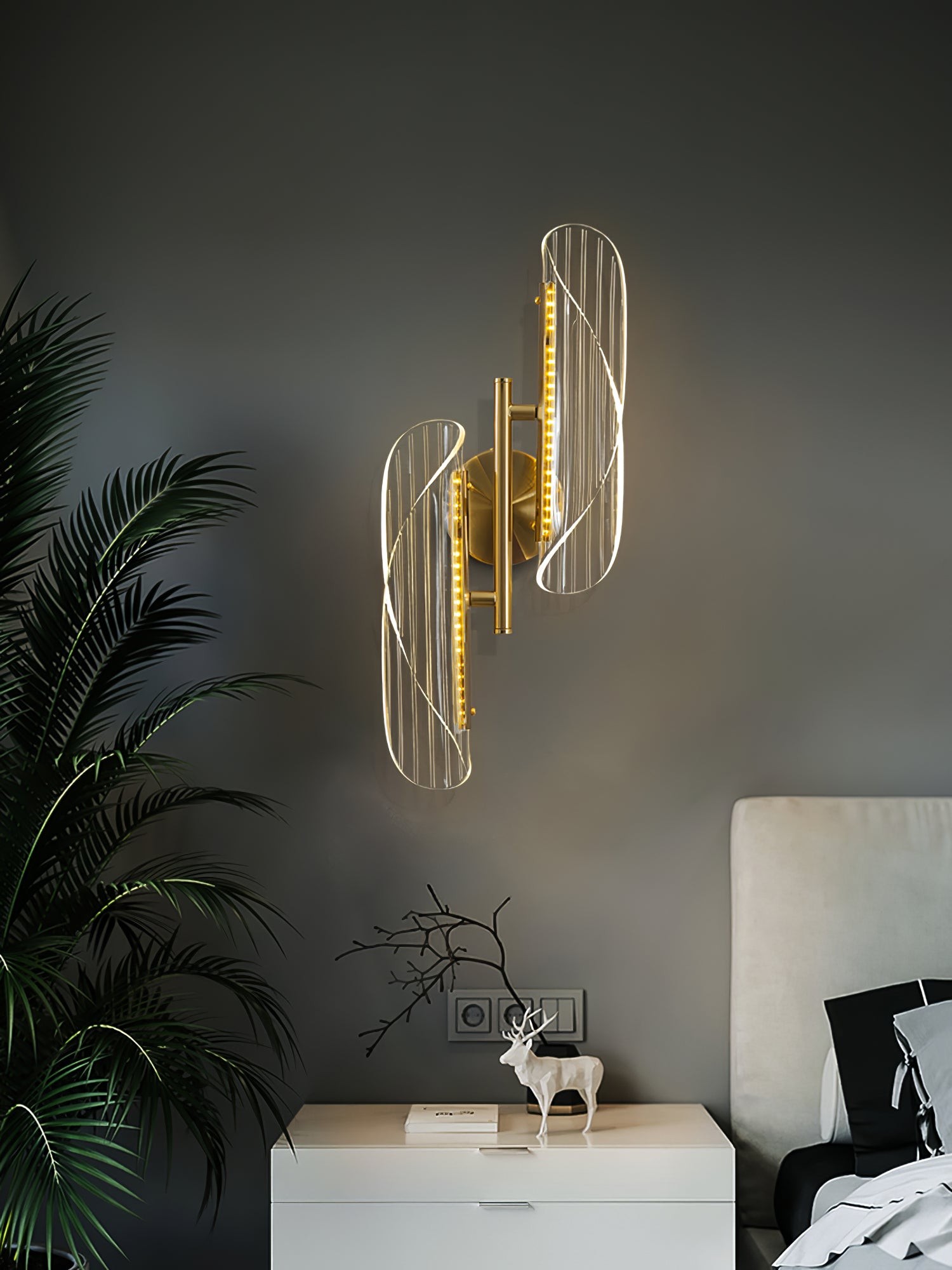 Hershal Luxe Wall Lamp K1032