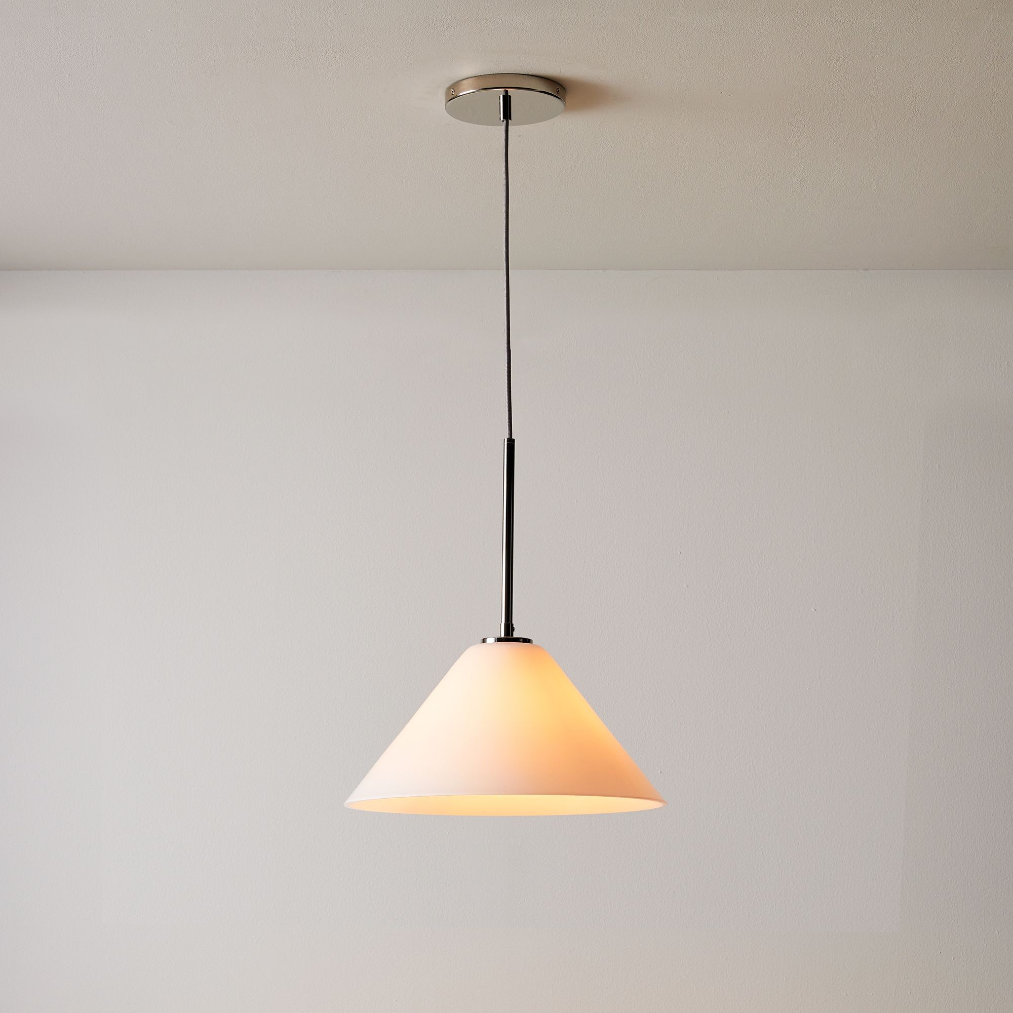 Conica Modern Glass Cone Pendant Light - Minimalist Hanging Lamp for Dining Room K1338