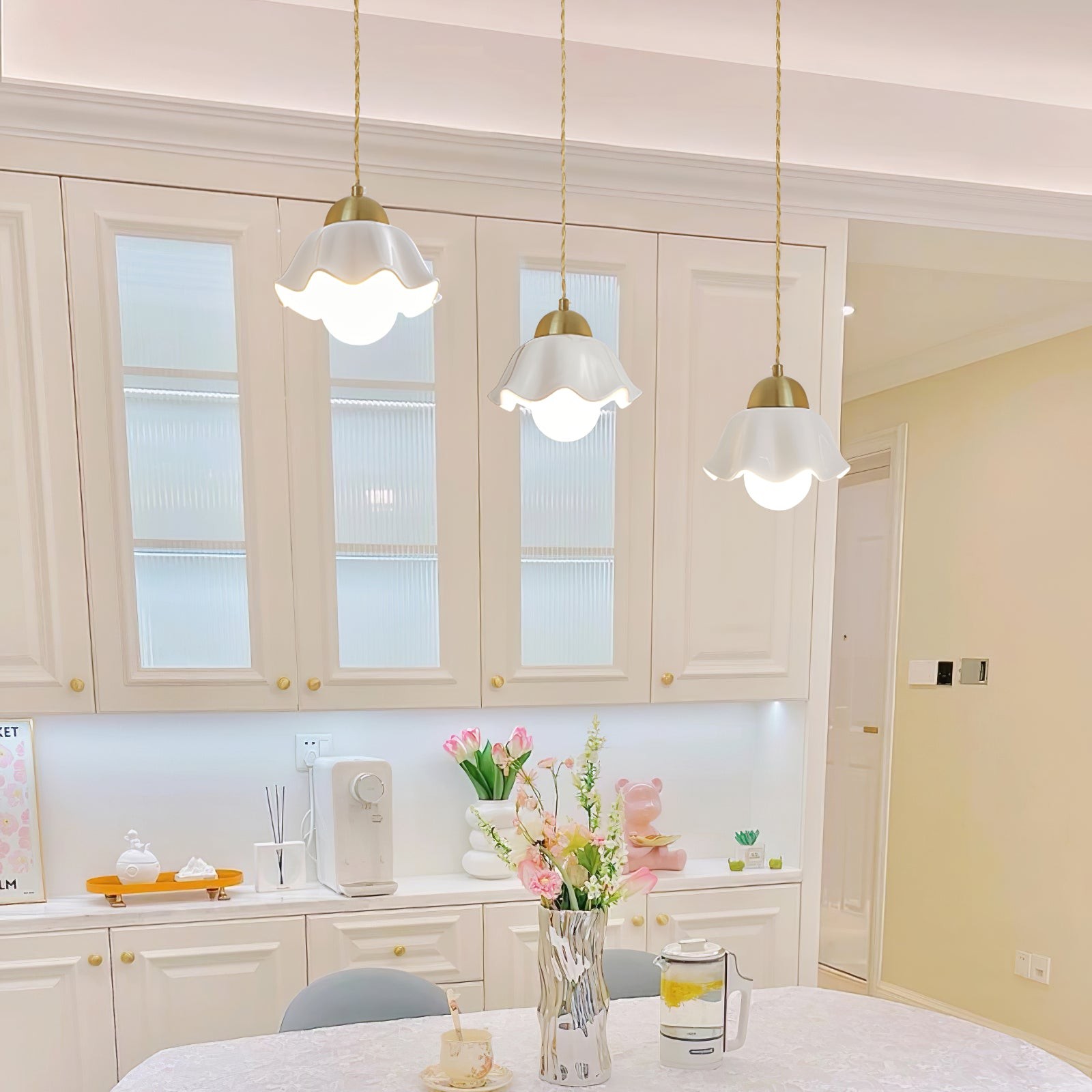 Ceramics Floral Pendant Light K990