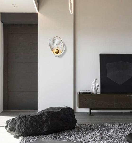 Pearl Wall Lamp