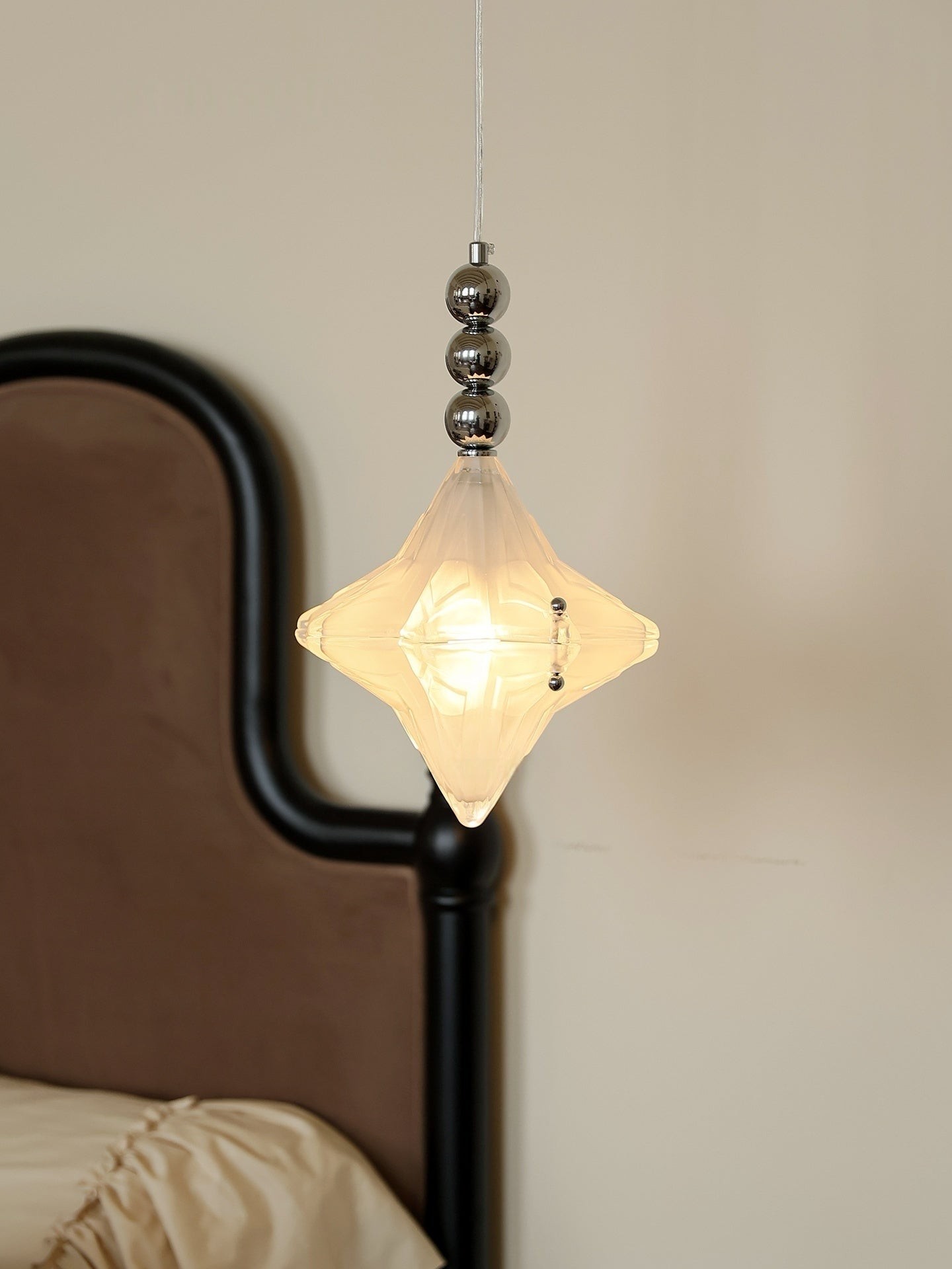 Art Deco Astris Elara Star Pendant Light - Frosted Glass Pendant with Geometric Style K1583