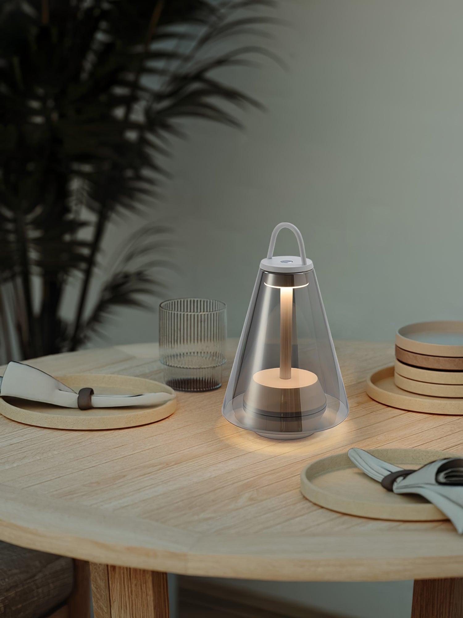 Shuttle Built-in Battery Table Lamp K872