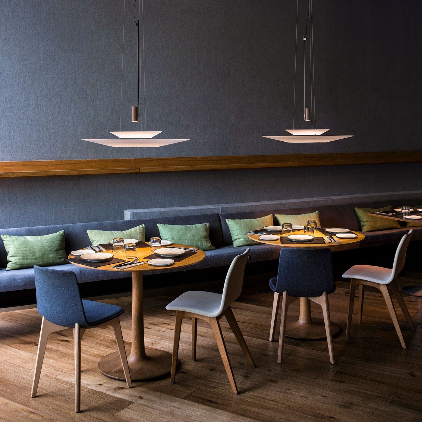 Multi-Layers Flamingo Pendant Light - Modern Light for Dining Room and Living Area