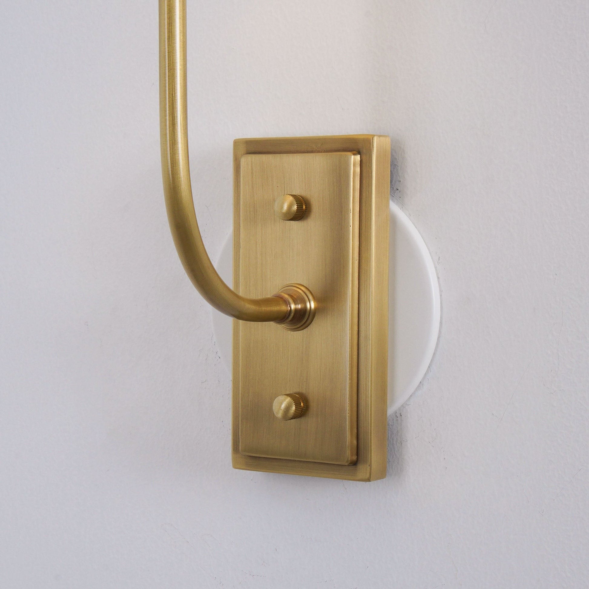 Vista Glow Industrial Metal Wall Lamp - Modern Double Sconce K1600