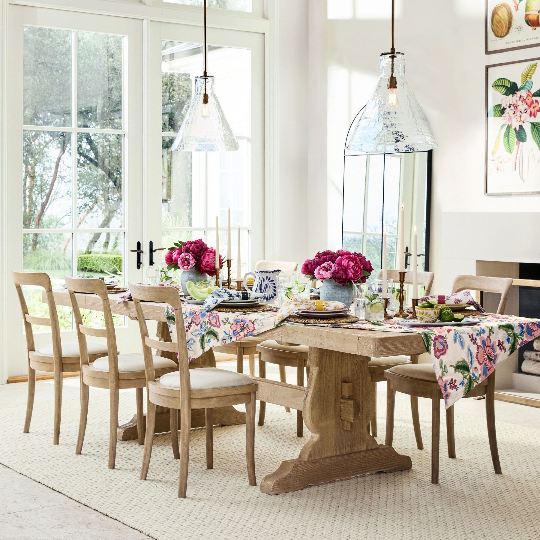 Glavira Modern Glass Pendant Light - Stylish Hanging Lamp for Dining Room K1313