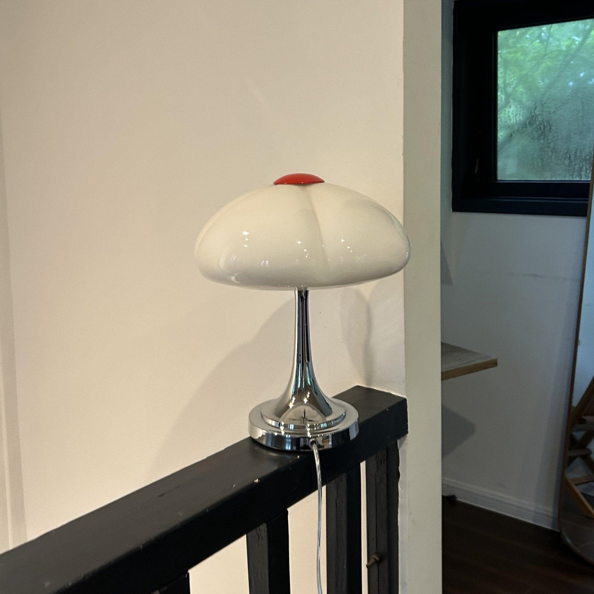 Flower Petal Table Lamp K388