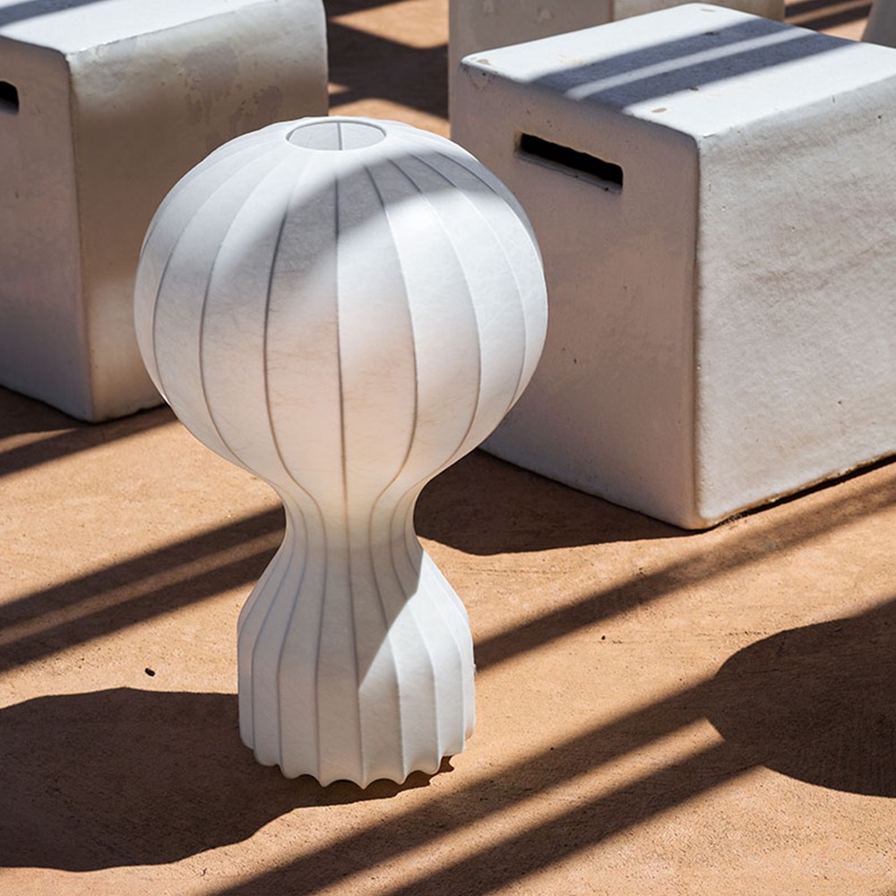Gatto Table Lamp