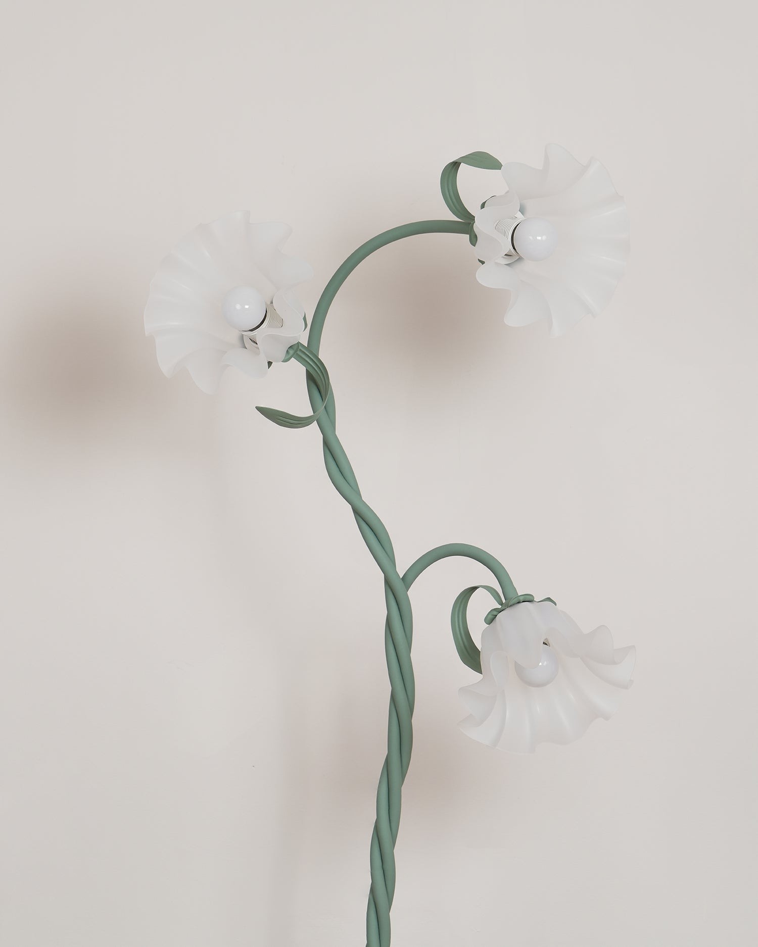Creative Multi-Head Winding Flower Shape Floor Lamp K286