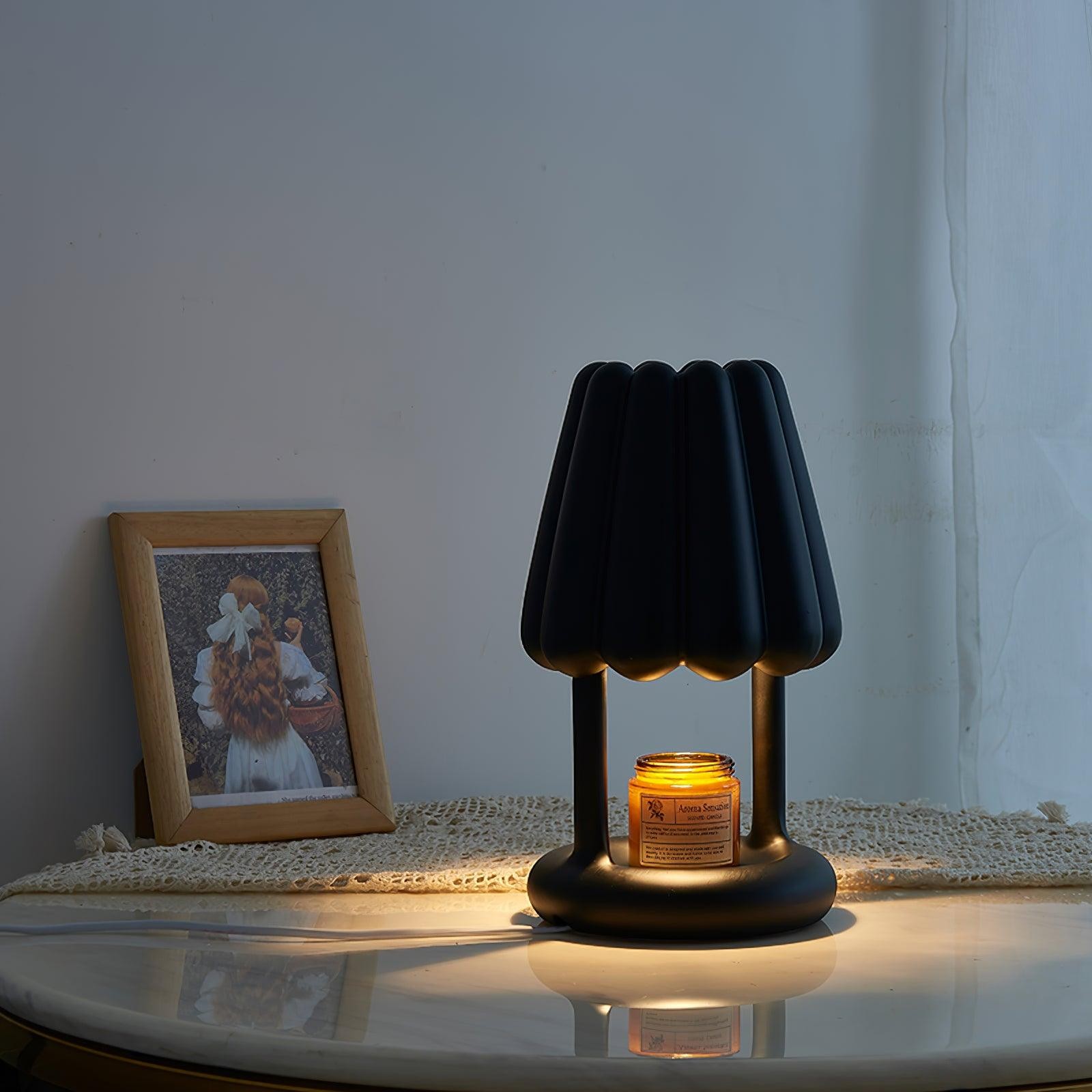 Ice Cream Flocked Resin Table Lamp K335
