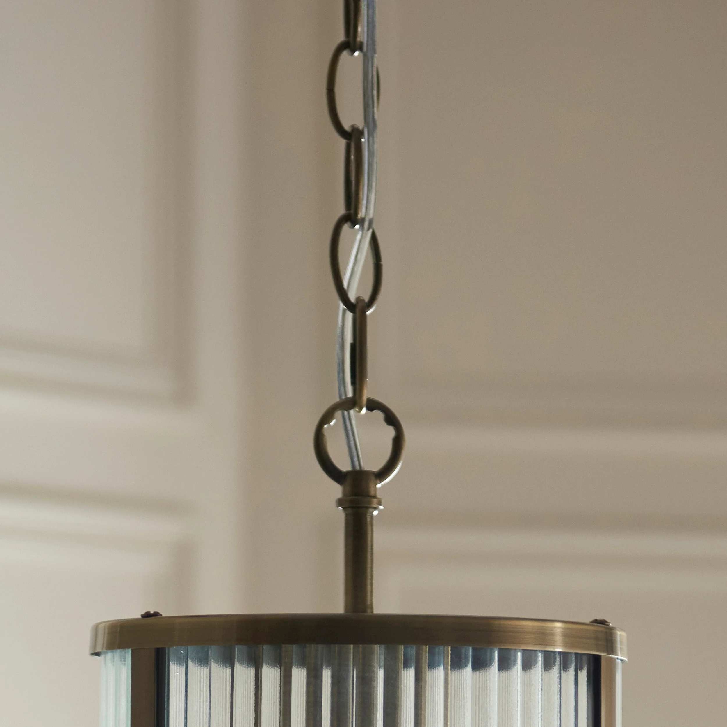 RibGlow Ribbed Glass Pendant Light - Antique Style Pendant Light K1815