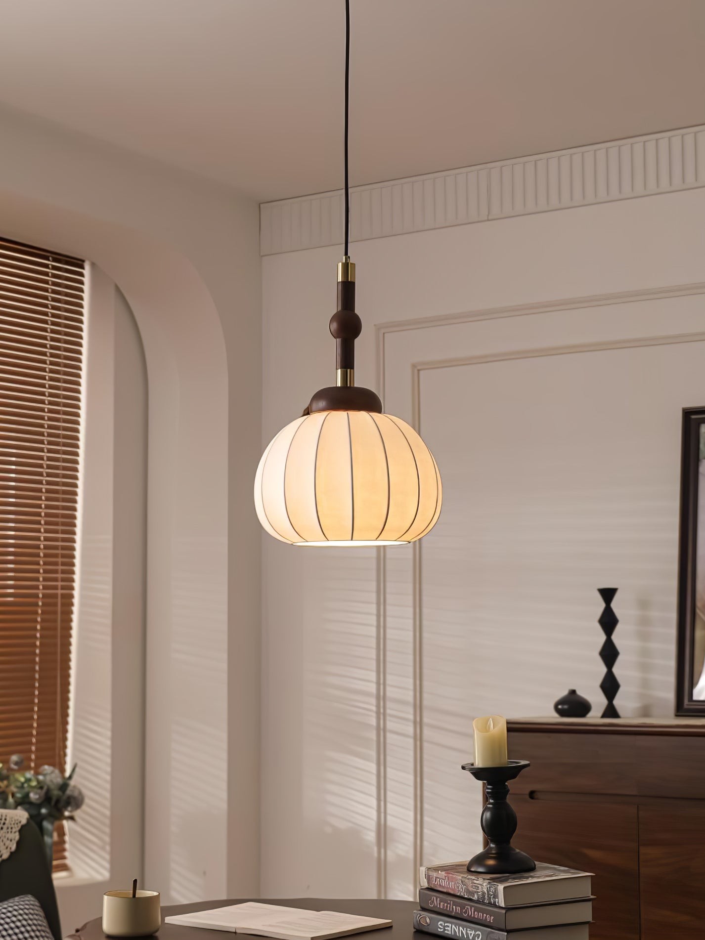 Silk Globe Pendant Lamp K664