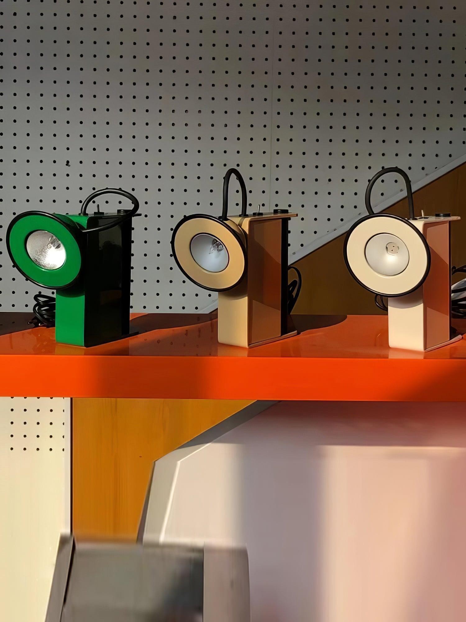 Magnetic Adjustable Camera Table Lamp K870