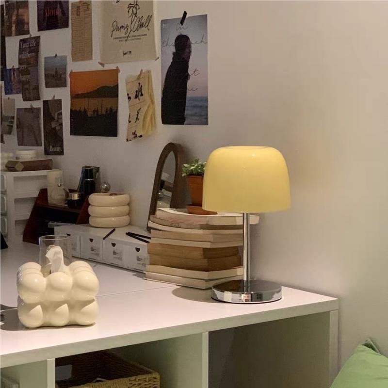 Bauhaus Minimalist Vintage Table Lamp K24