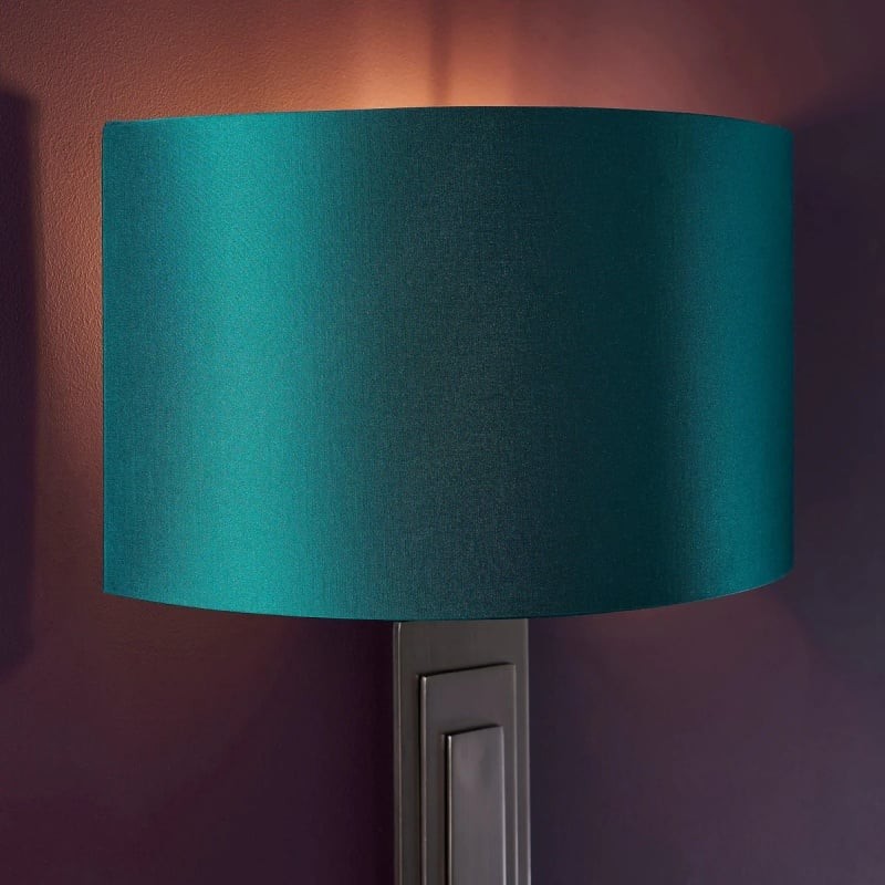 Linexis Vintage-Inspired Wall Sconce with Sculpted Arm Design - Modern Art Deco Style K1935