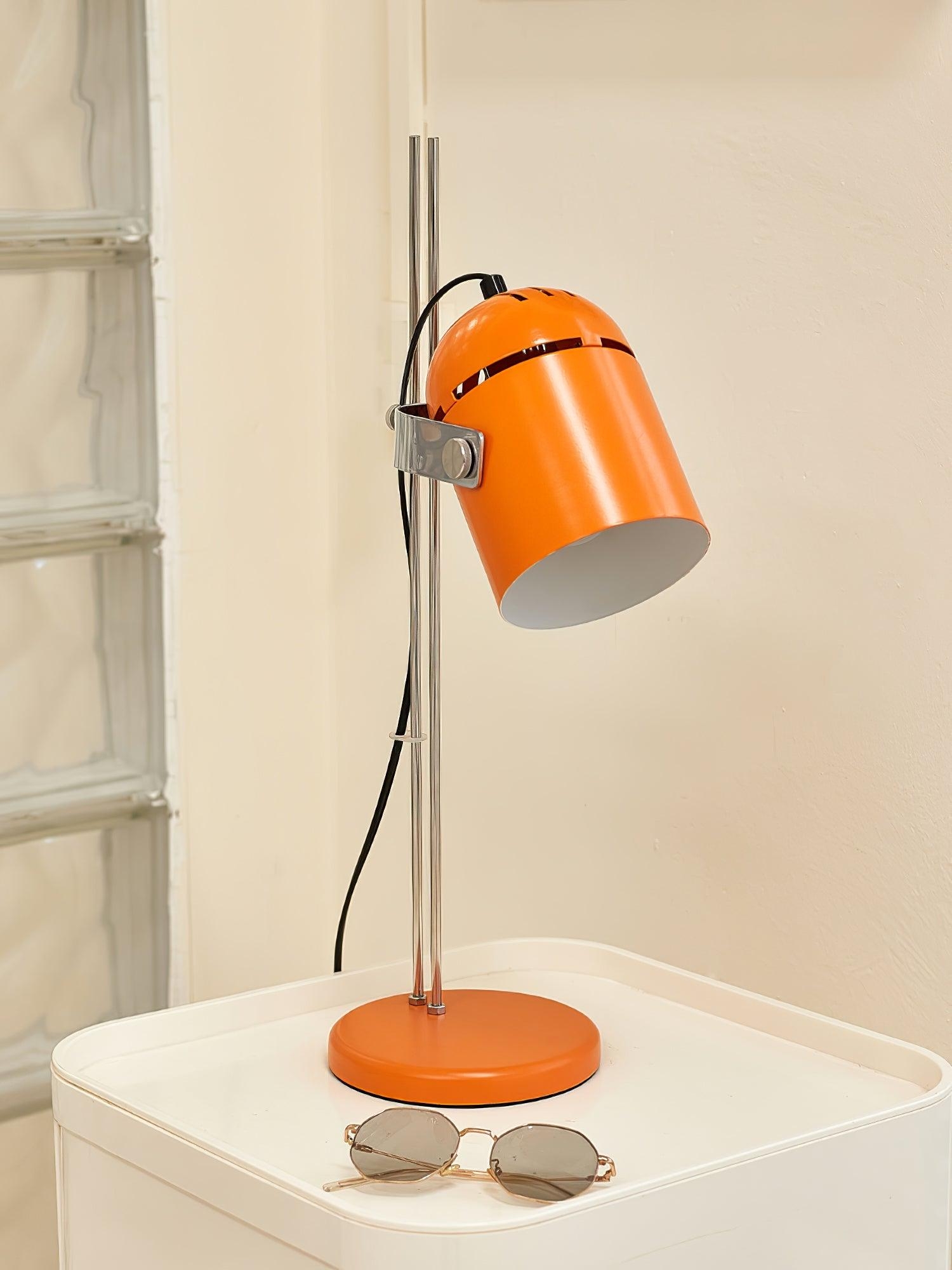 Adjusta Liftable Desk Lamp D370