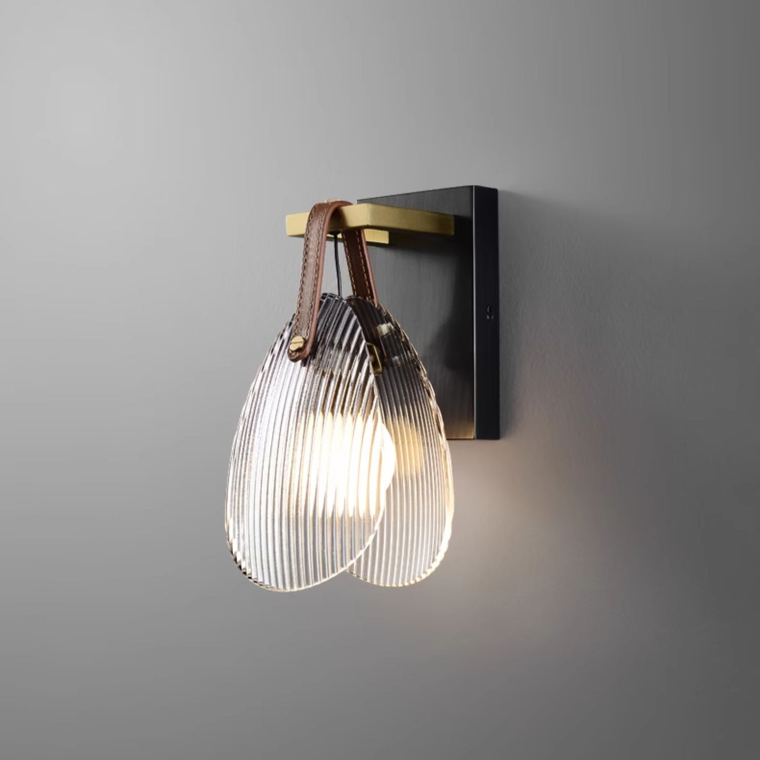Shell Glass Wall Lamp D463