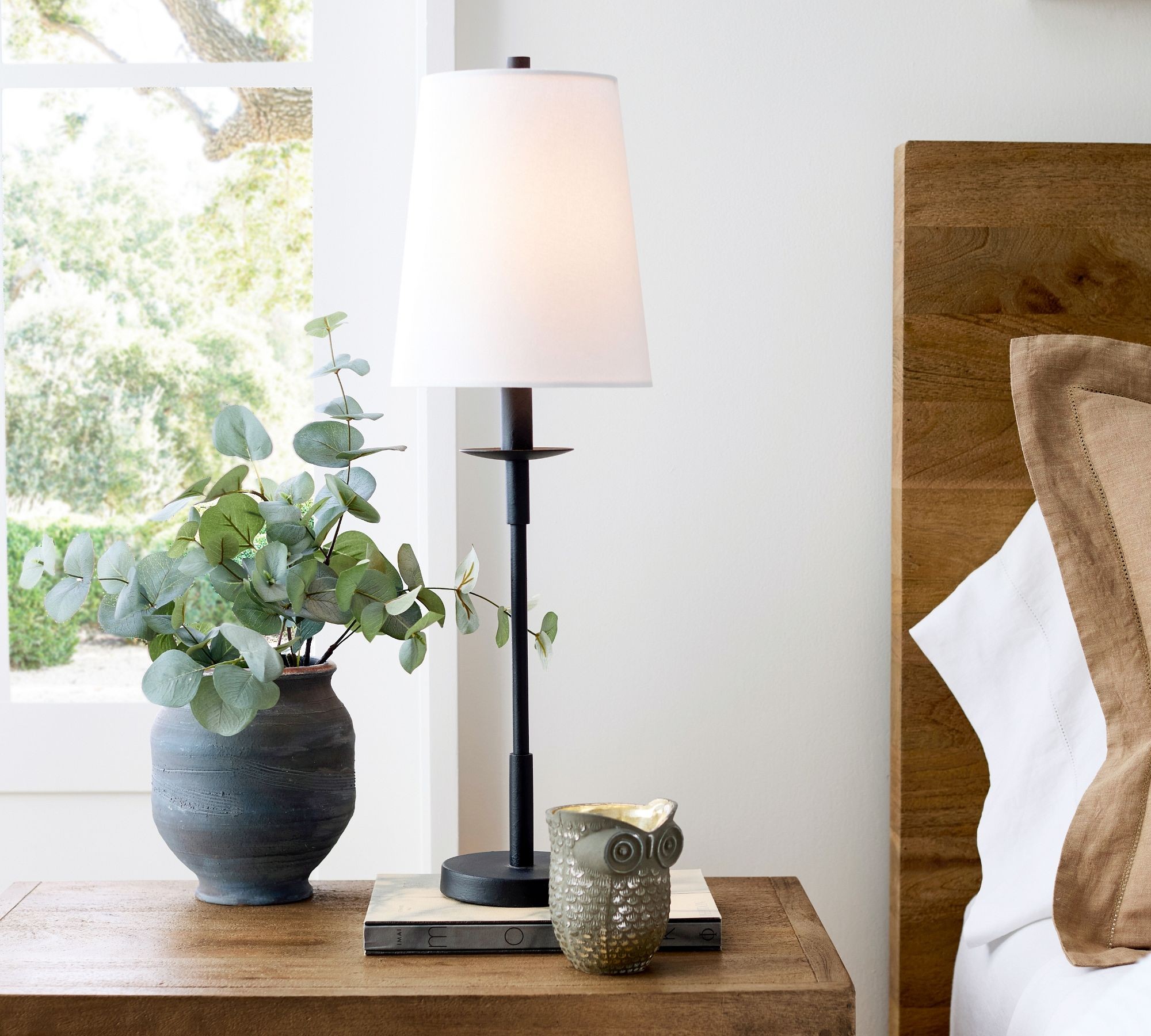 Rowan Contemporary Iron Table Lamp – Minimalist Bedside Lamp for Bedroom & Lounge K1350
