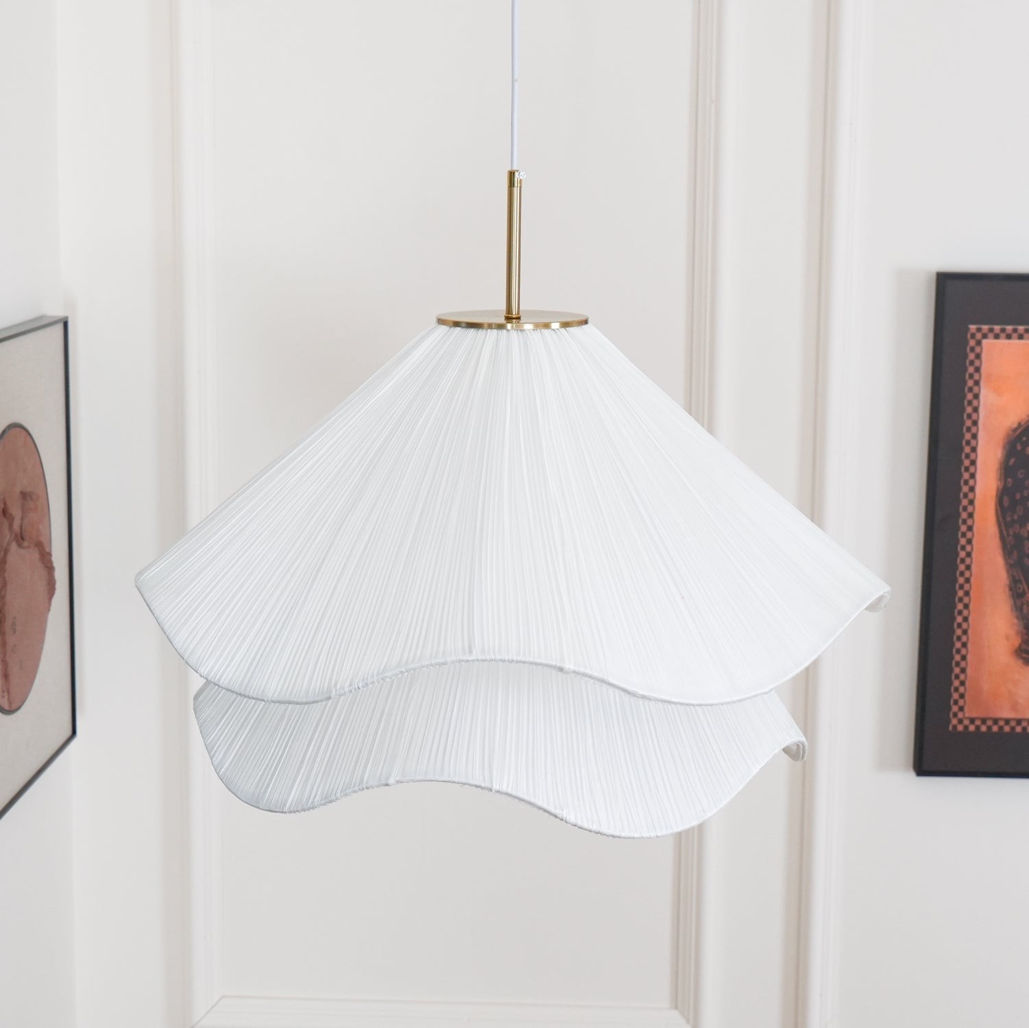 White Layered Pleats Pendant Lamp K437