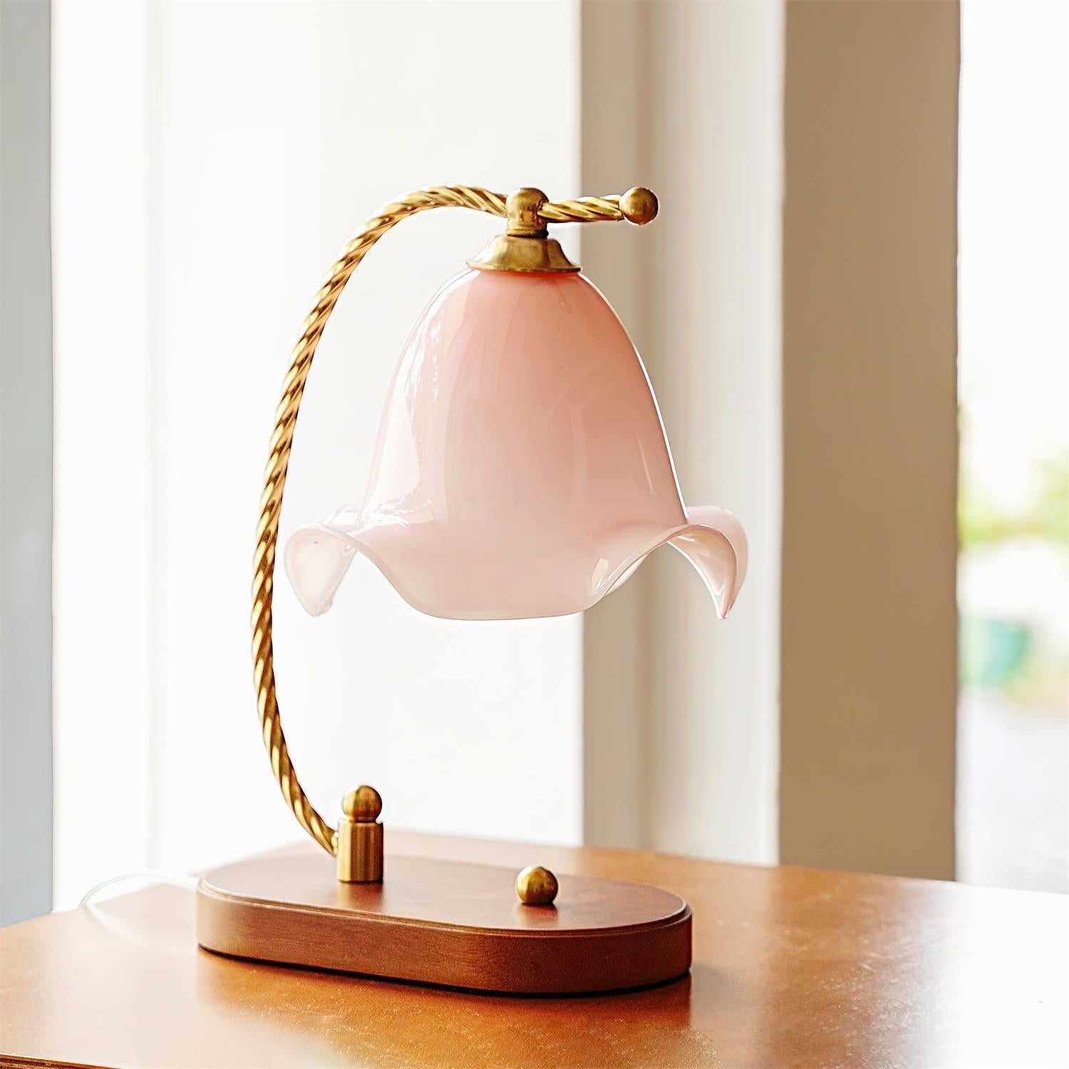 Sprout Table Lamp D144