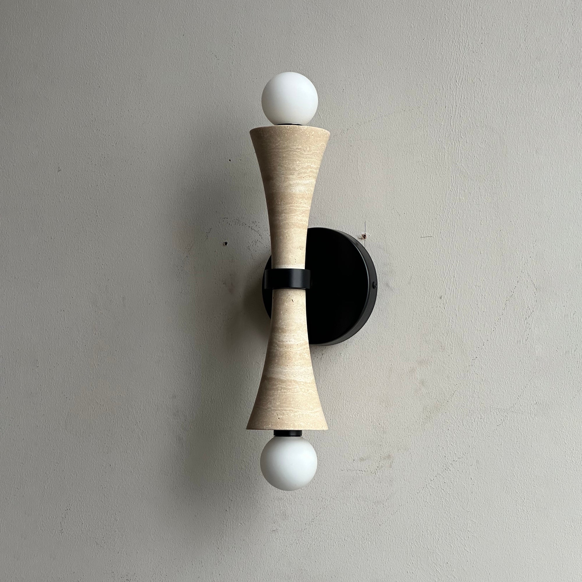 Dax Wall Lamp D642