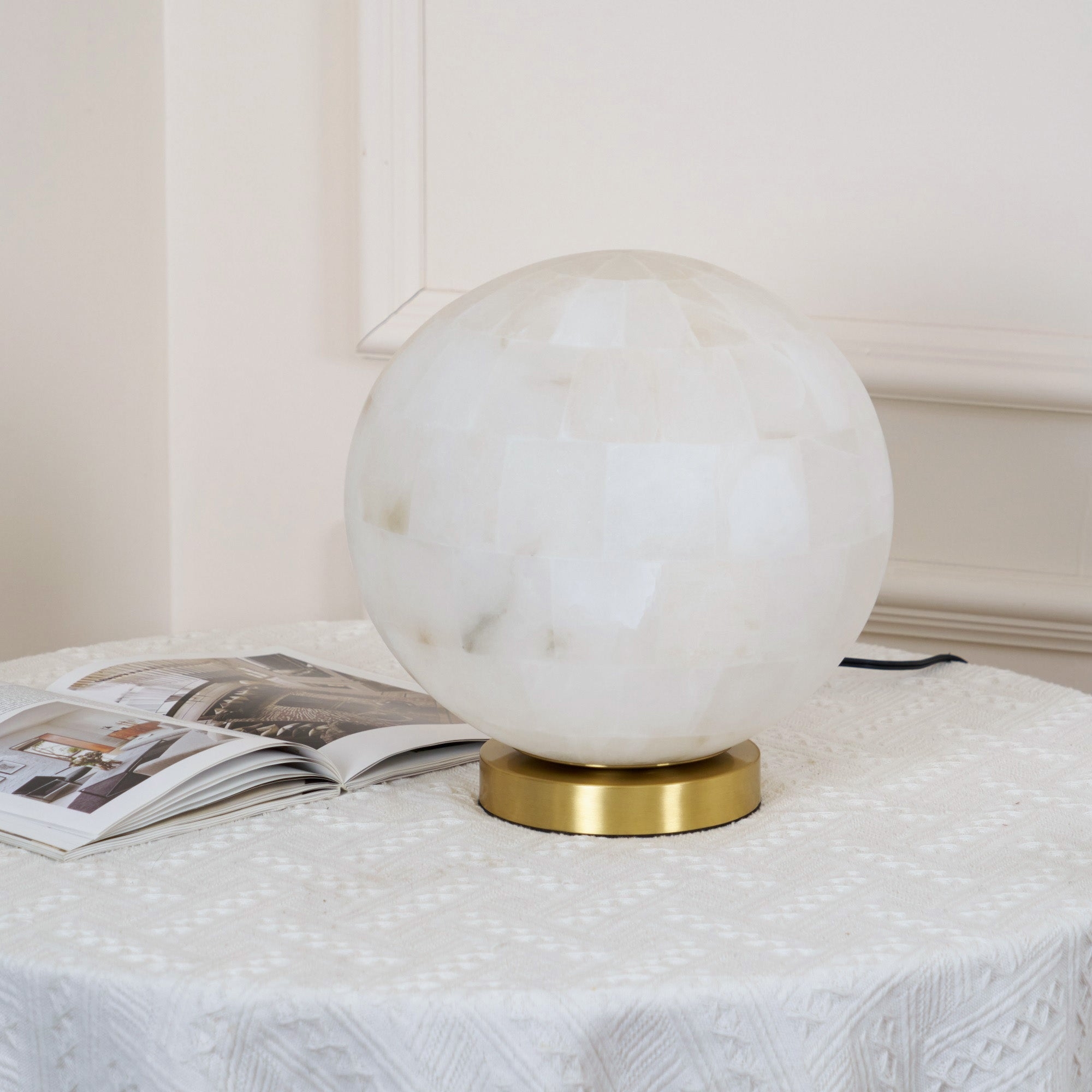 Alabaster Ball Table Lamp D433