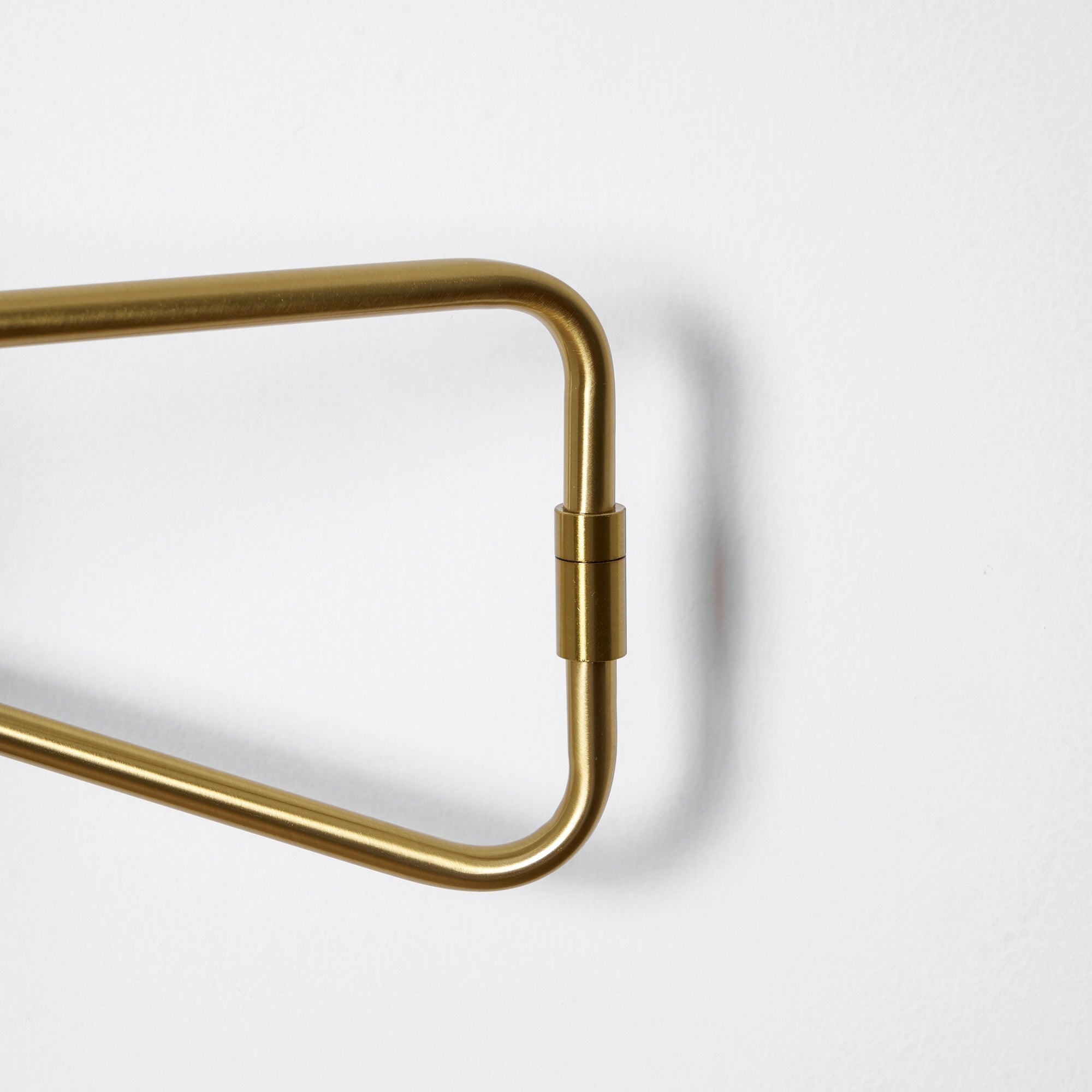 Adjustable Arm Plug In Wall Lamp D371