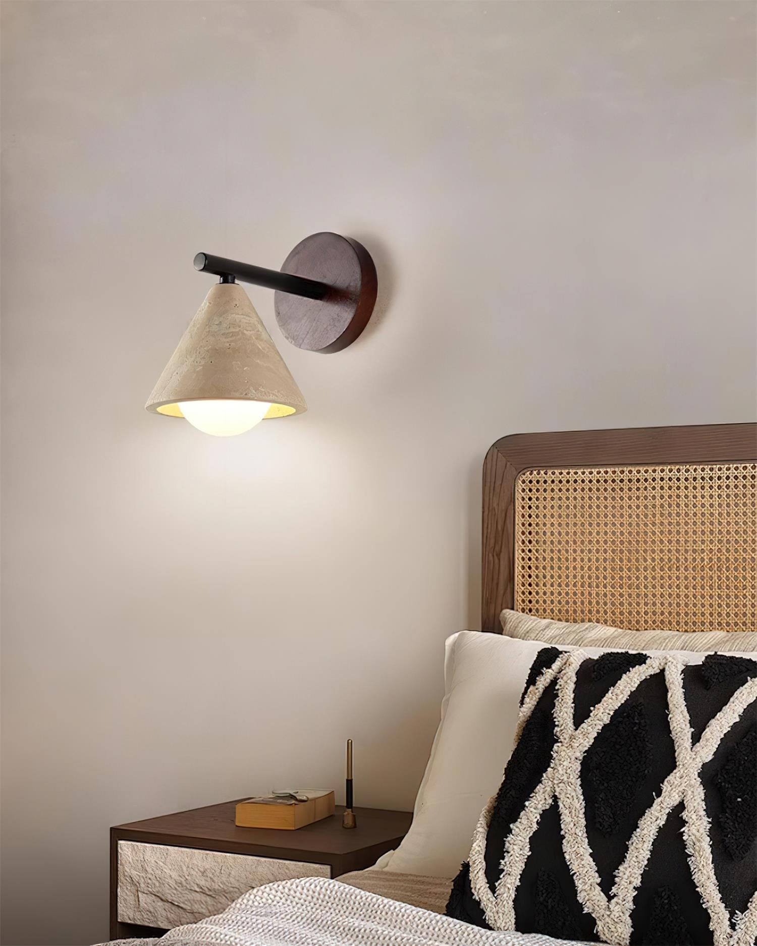 French Medieval Style Simplicity Wall Lamp K869