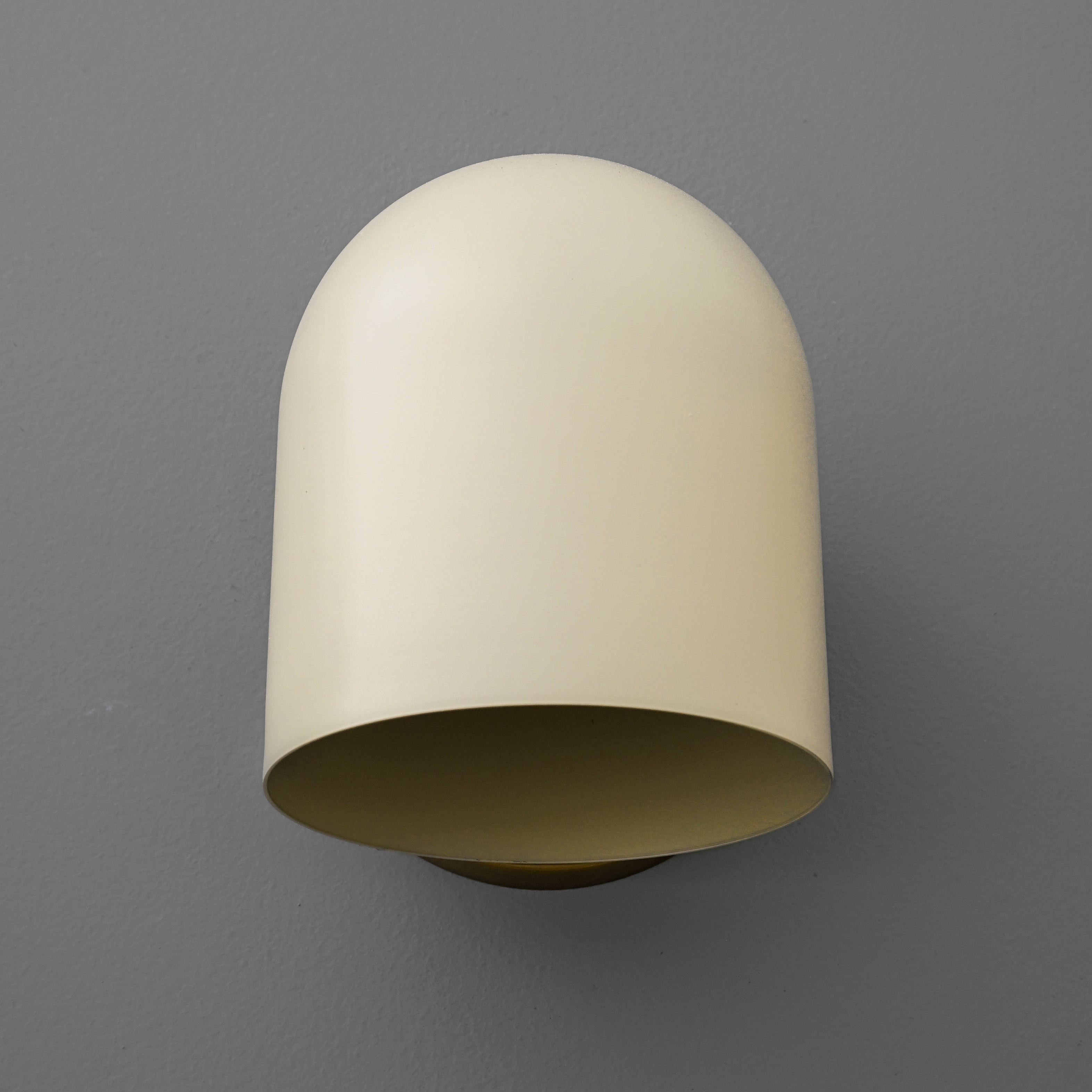 Metio Dome Classic Wall Sconce - Stylish Lighting Fixture for Bedroom or Hallway K1534