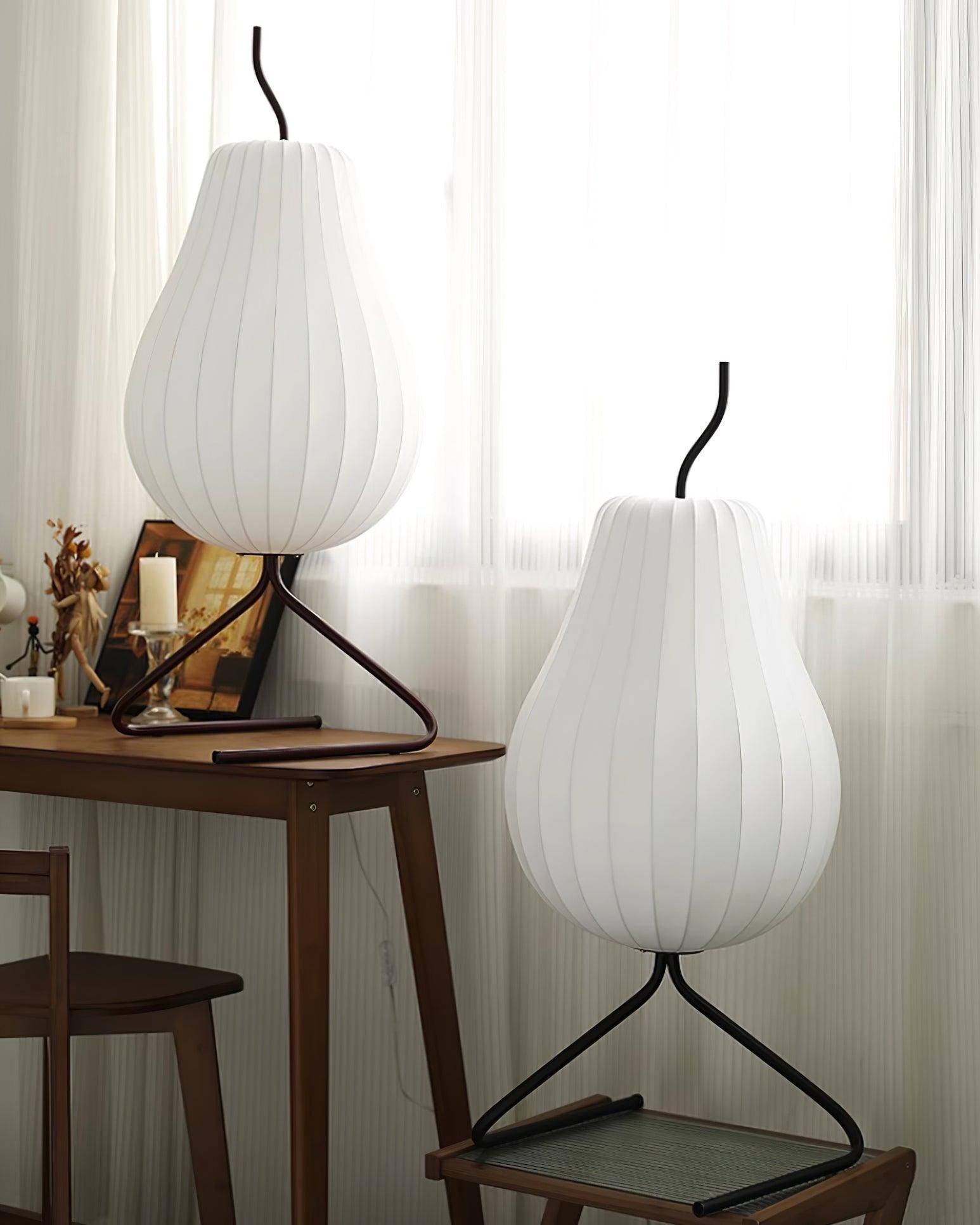 Pear-shaped Shite Floor Lamp Suitable For Living Room K581