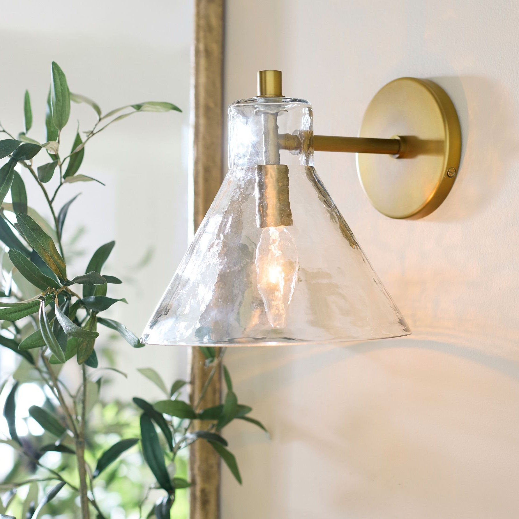 Glavira Recycled Glass Wall Sconce - Modern Brass Wall Lighting K1311
